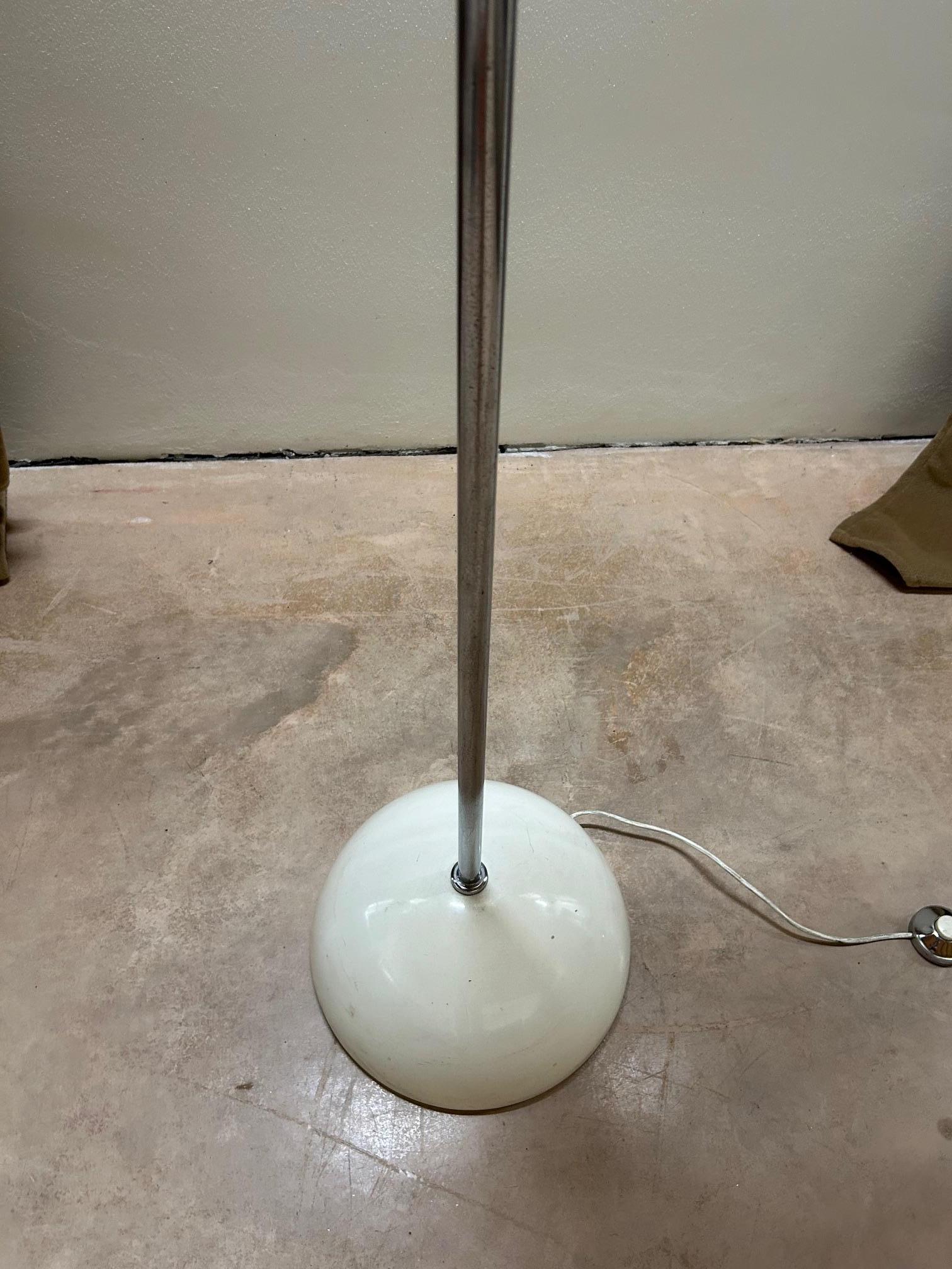 Fabio Lenci Focus floor lamp for Harvey Guzzini, Italy, 1970s In Good Condition In Padova, IT