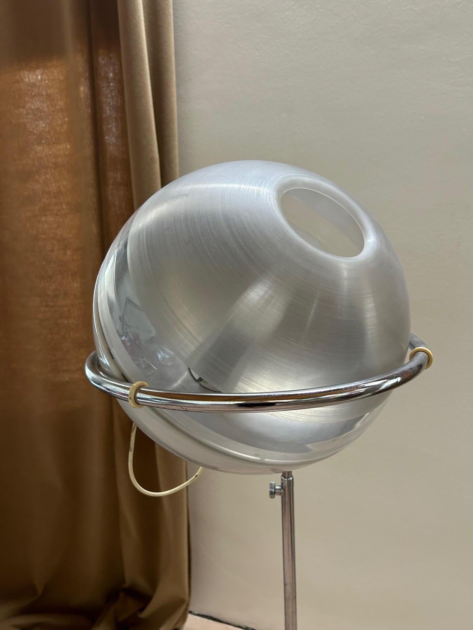 Fabio Lenci Focus floor lamp for Harvey Guzzini, Italy, 1970s 1