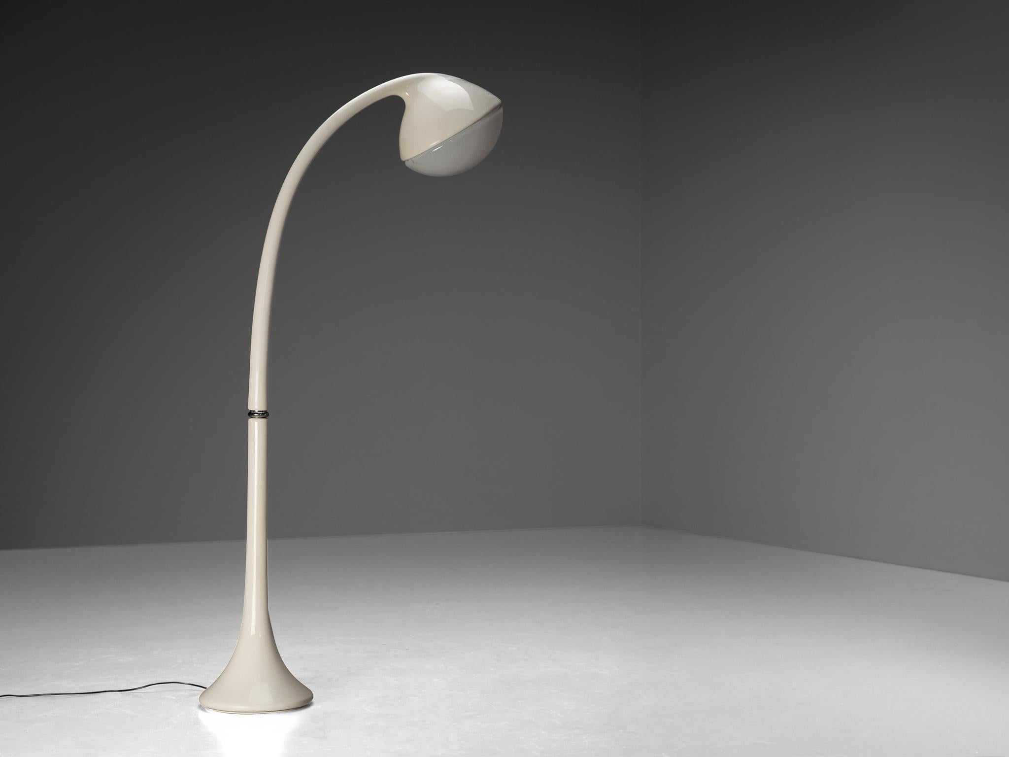 Fabio Lenci for I Guzzini 'Lampione' Floor Lamp in White  For Sale 4