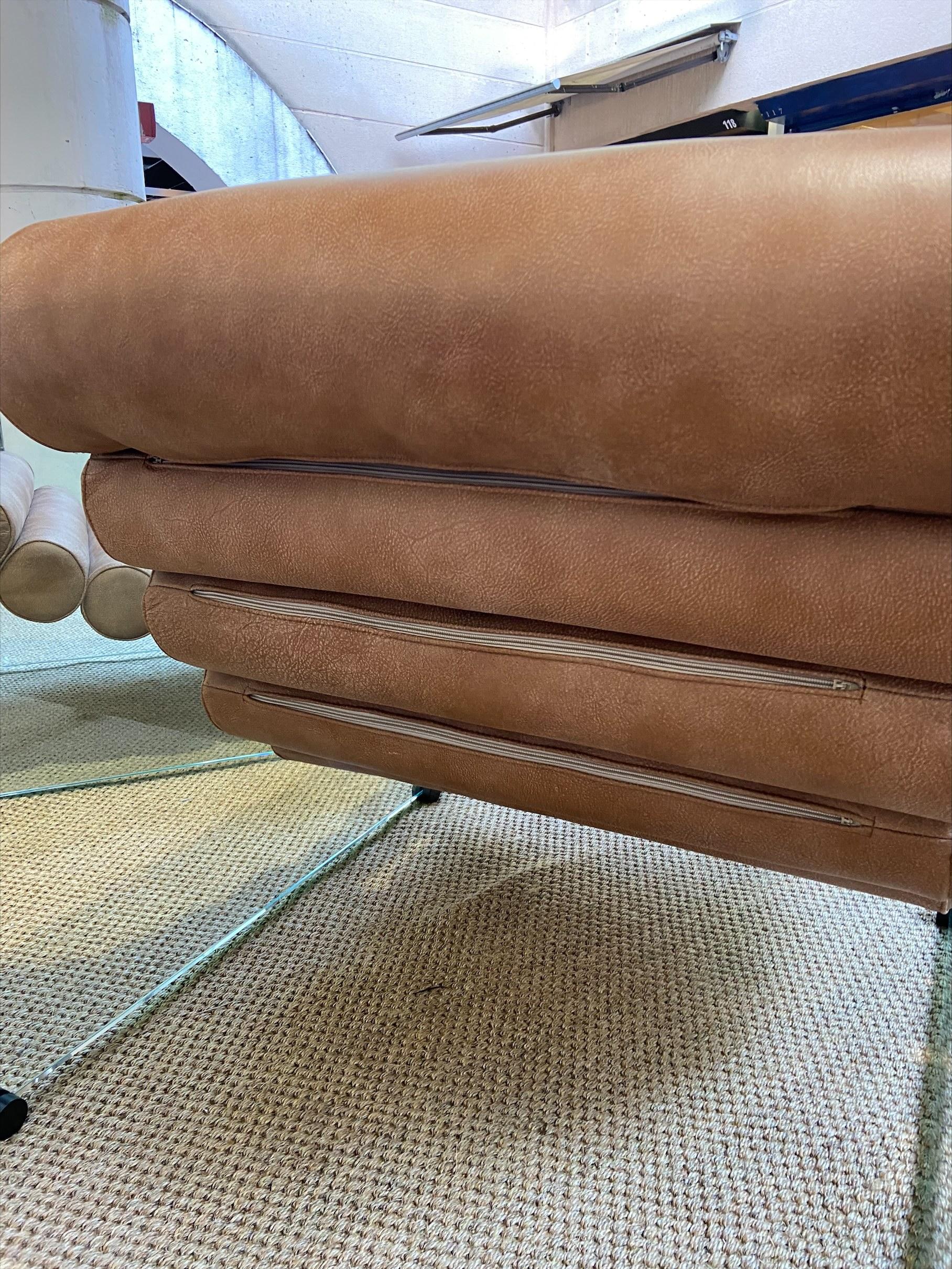 Other Fabio Lenci, Hyaline Armchair Vintage Brown Leather, Circa 1974