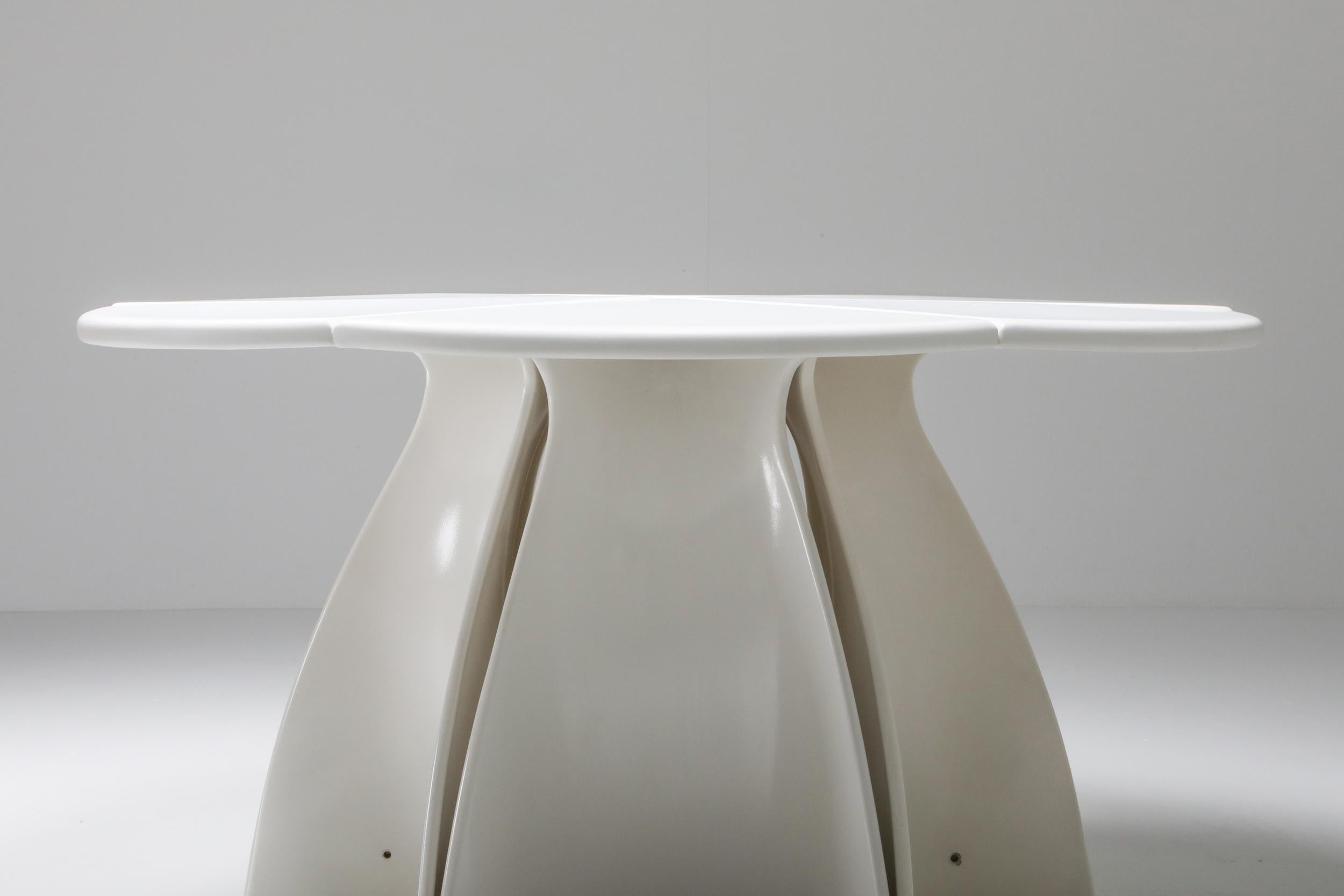 Fabio Lenci Postmodern ‘Petal’ Dining Table, 1960s 3