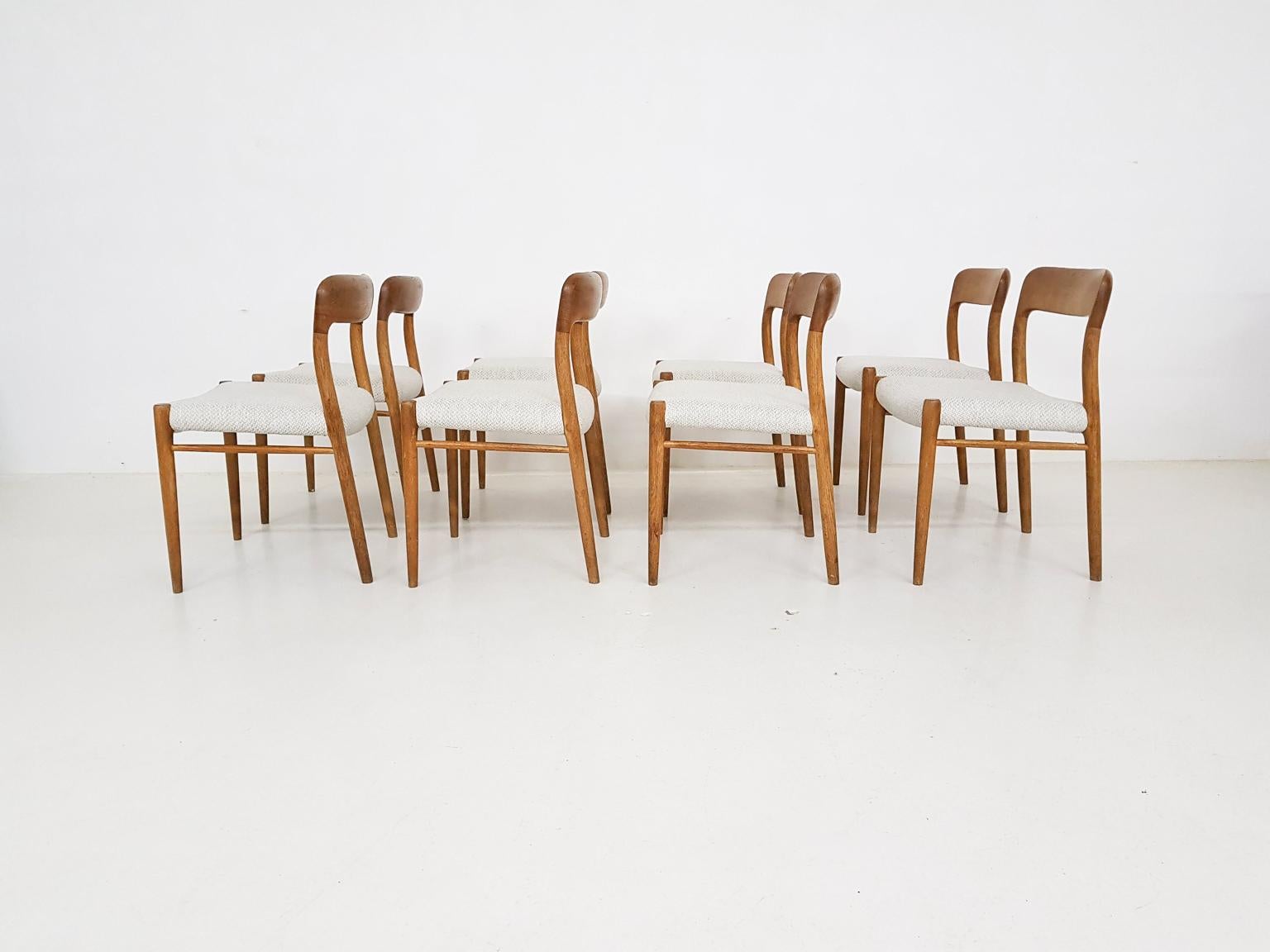 Fabric and Oak No75 Dining Chairs by Niels Otto Møller for Møller, Denmark 1960s In Good Condition In Amsterdam, NL