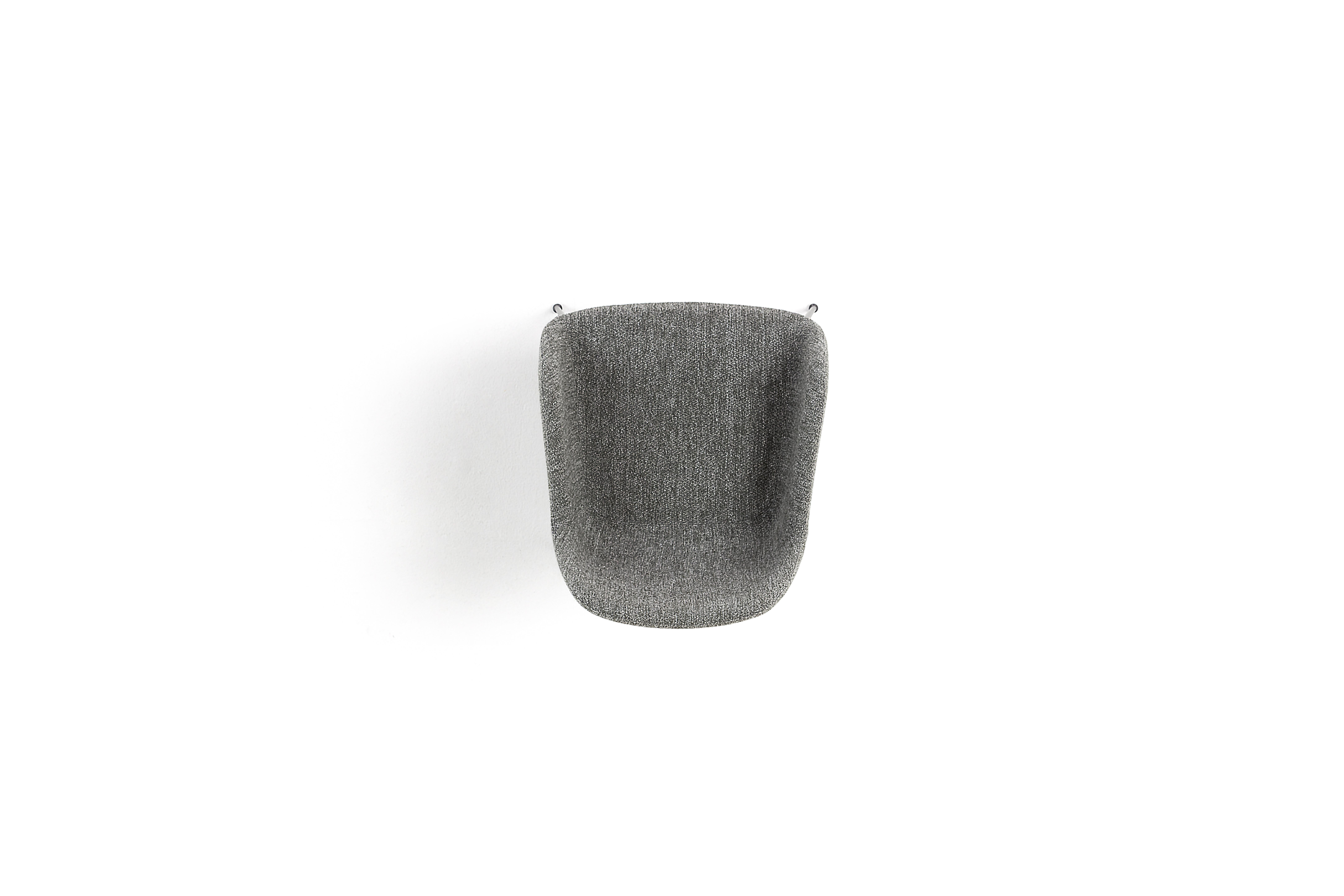 Postmoderne Fauteuil bridge en tissu avec accoudoirs par Amura Lab en vente