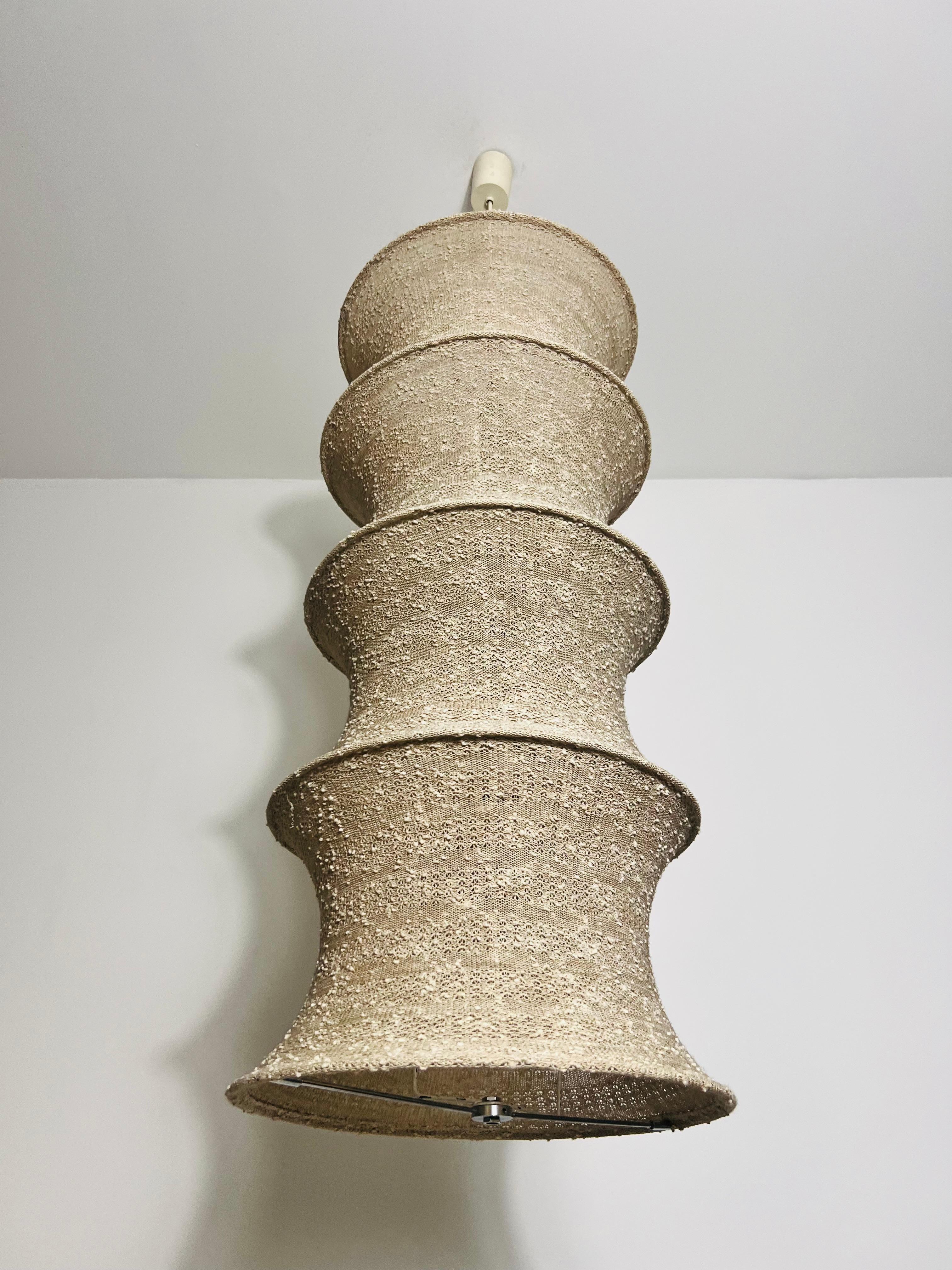 Deckenleuchte aus Gewebe von Leola, Italien, 1970er Jahre (Ende des 20. Jahrhunderts) im Angebot