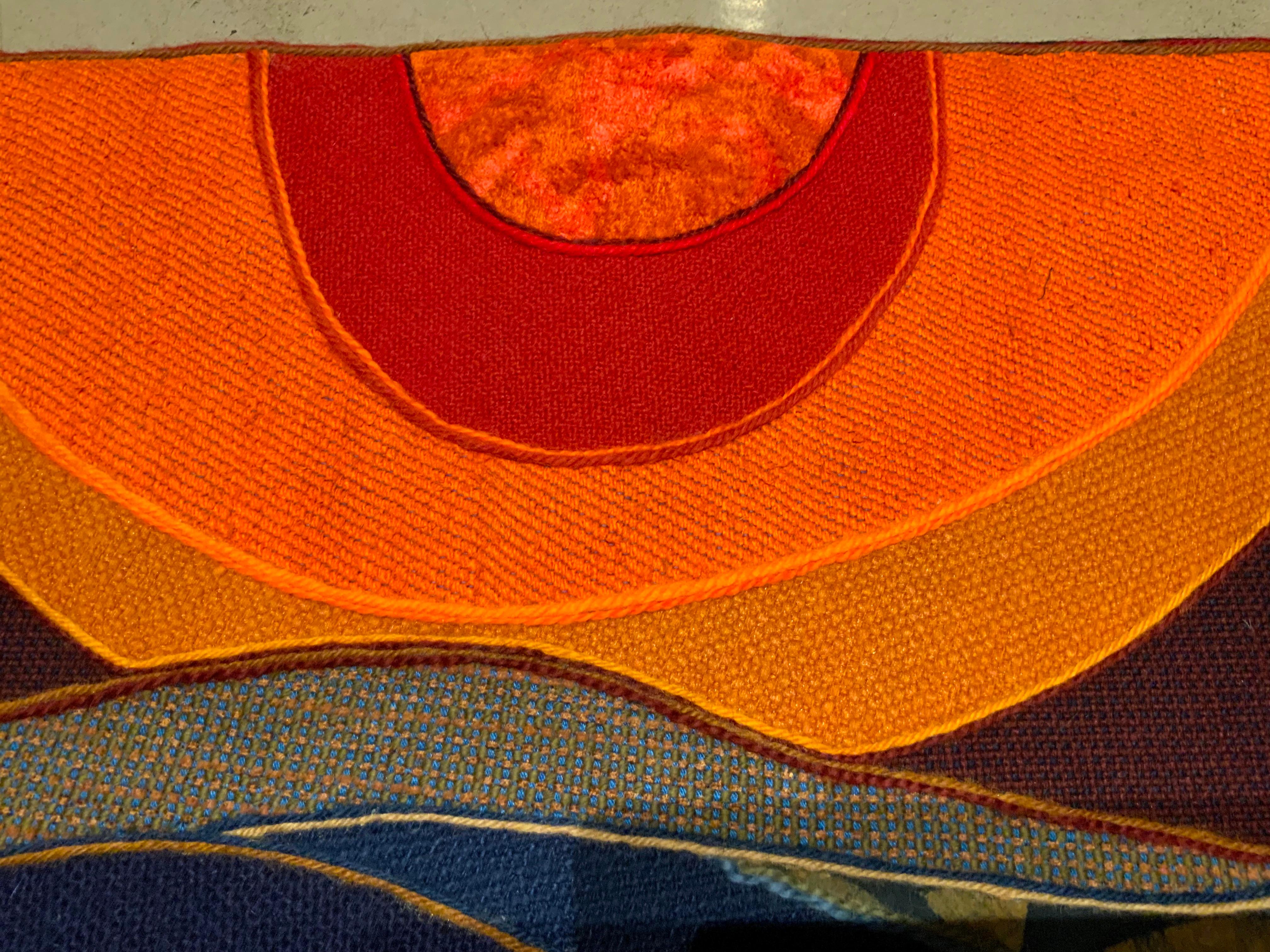 Fabric Collage Wandteppich Entworfen und Hand Made von Helen Webber (amerikanisch) im Angebot