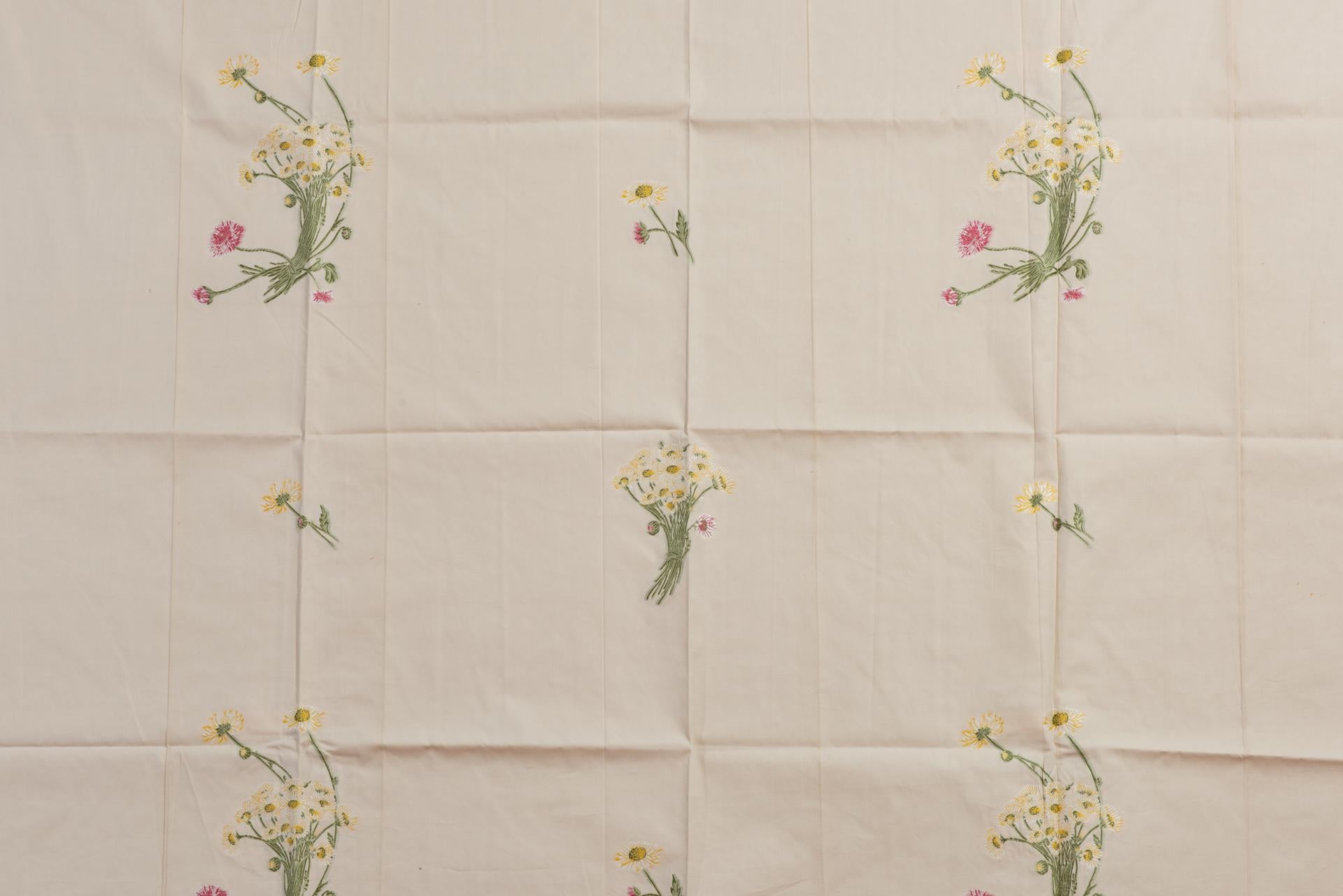 Fabric Lampas with Daisies and An Idea For Sale 6