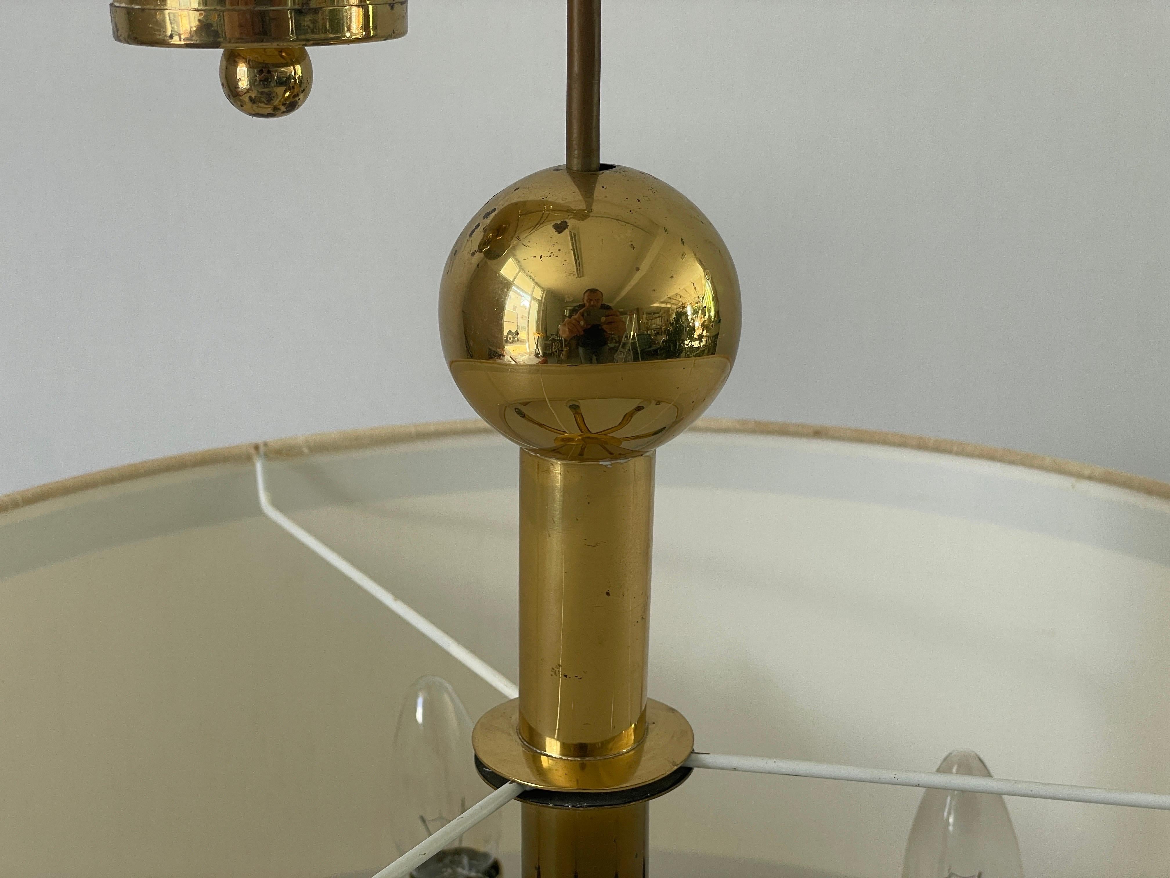 Lámpara de techo con pantalla de tela y contrapeso de latón de TZ Leuchten, años 70, Alemania en venta 4