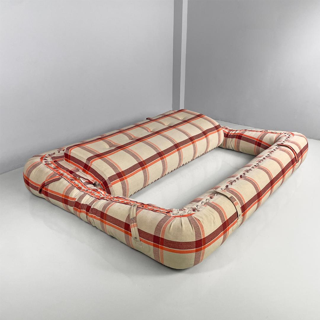 Canapé-lit en tissu Anfibio par Alessandro Becchi pour Giovannetti Collezioni, 1970 en vente 1