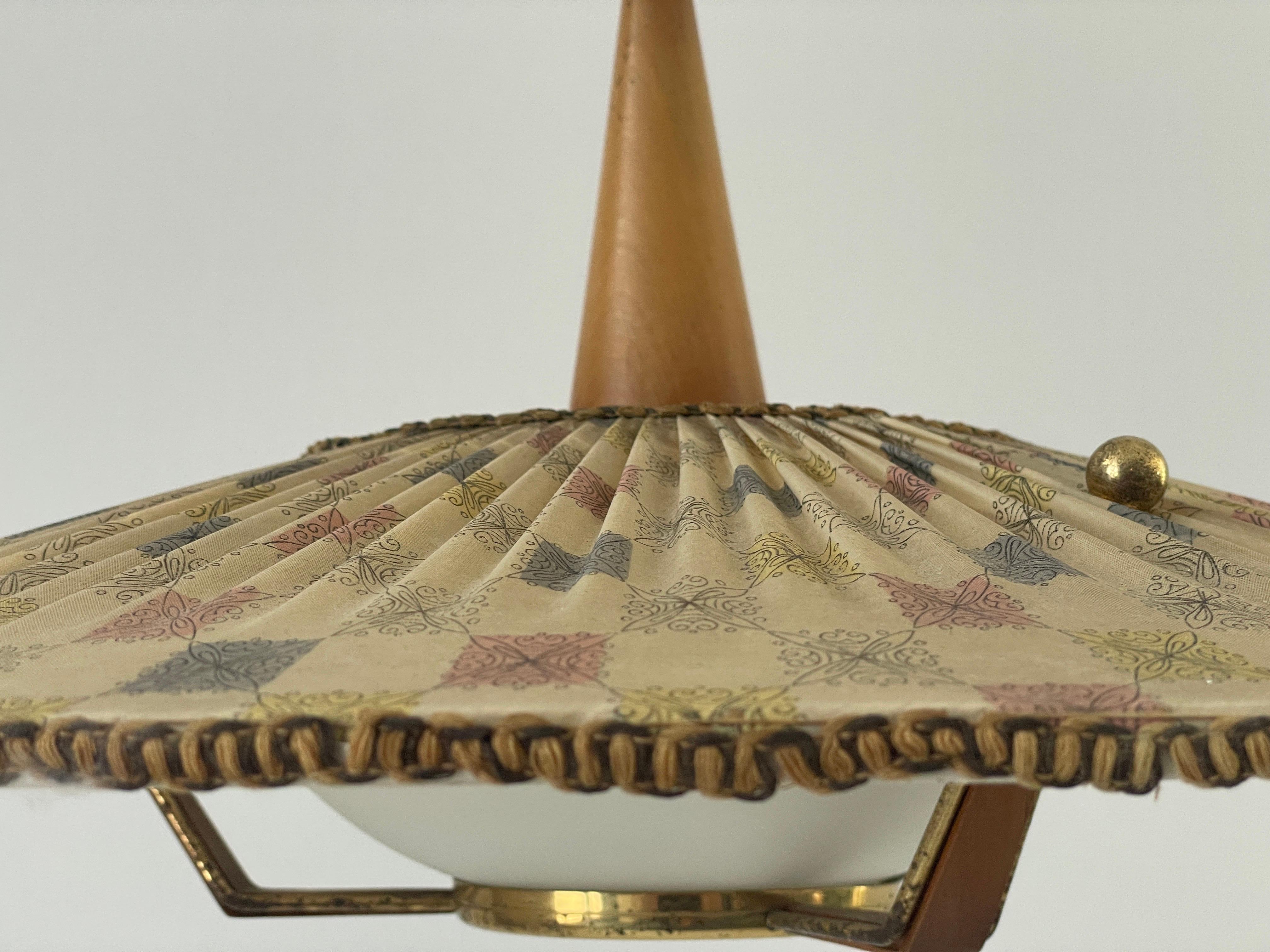 Grande lampe suspendue en tissu, Wood Wood Wood et laiton, années 1960, Italie en vente 3