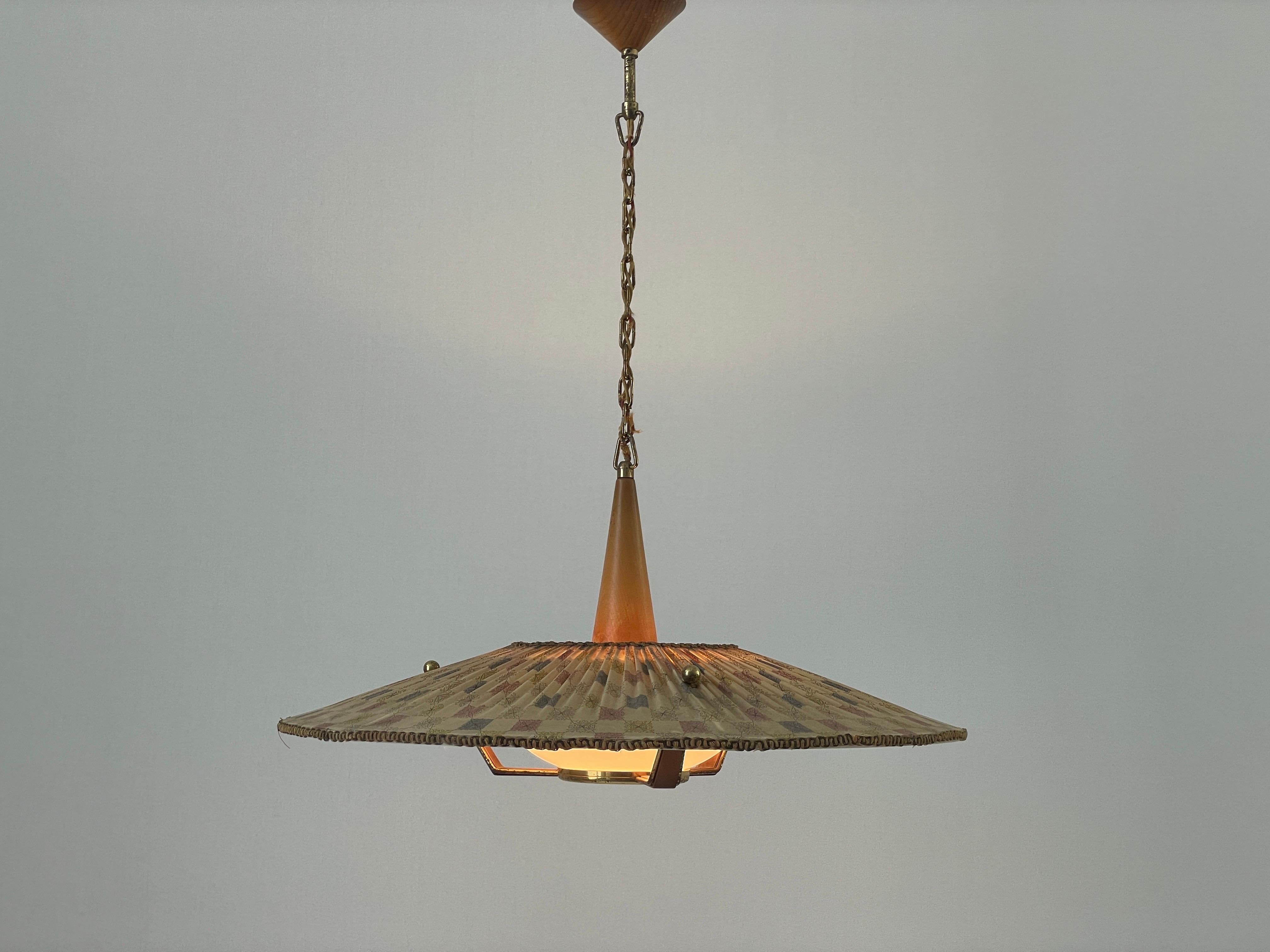 Grande lampe suspendue en tissu, Wood Wood Wood et laiton, années 1960, Italie en vente 4