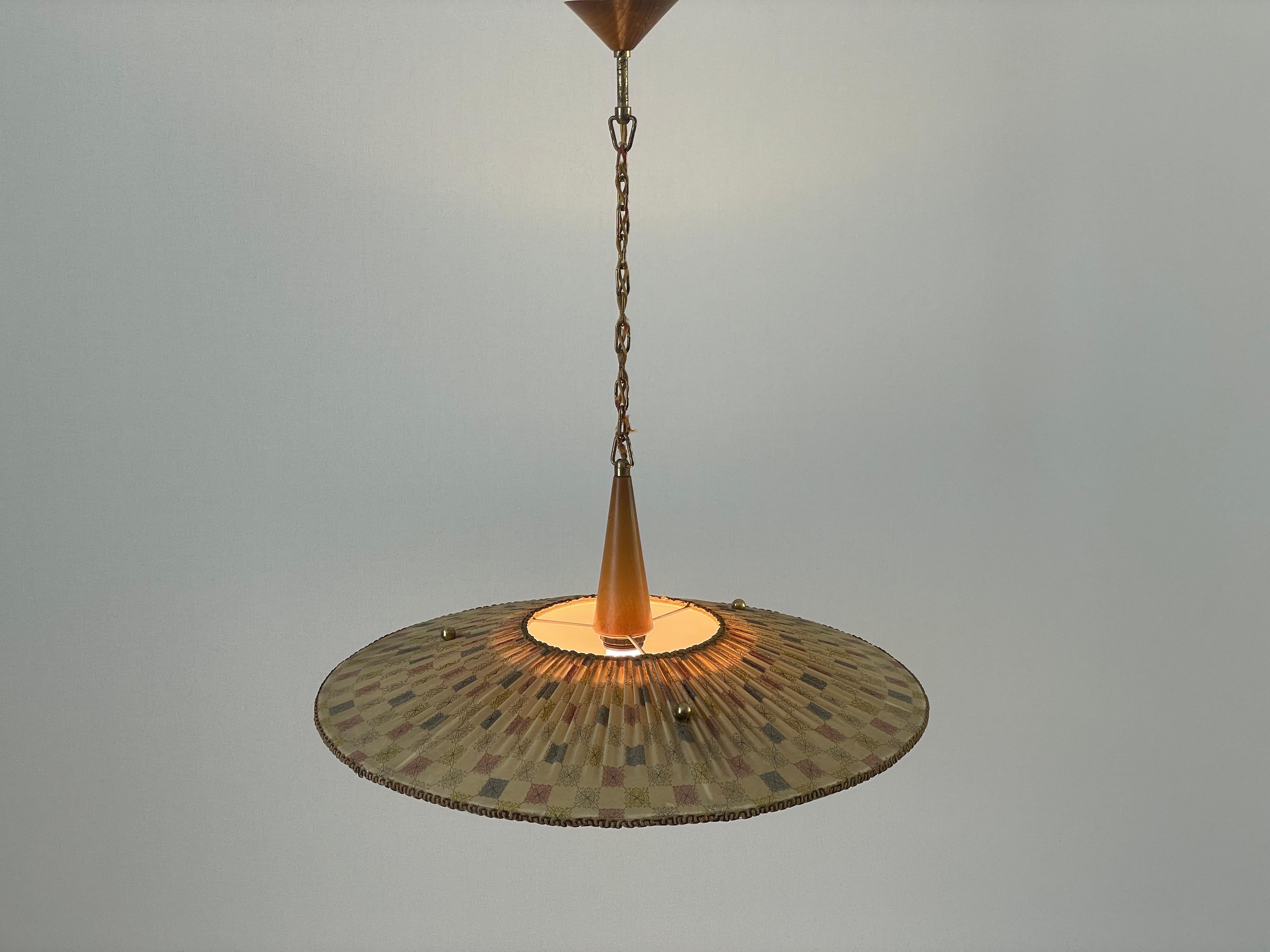 Grande lampe suspendue en tissu, Wood Wood Wood et laiton, années 1960, Italie en vente 6