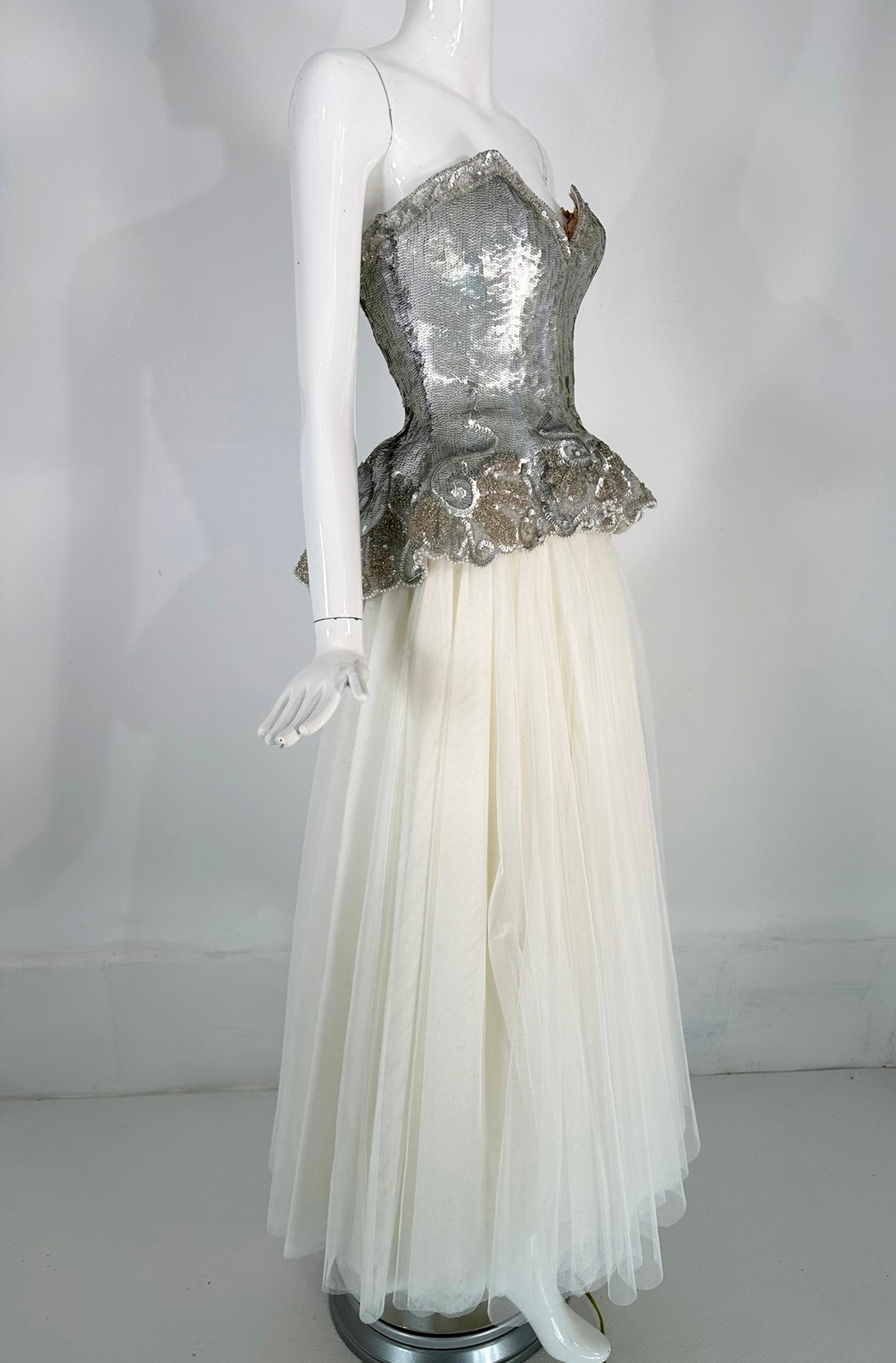 Fabrice Gold & Silver Sequin Peplum Hem Bustier with White Tulle Layered Skirt In Good Condition In West Palm Beach, FL