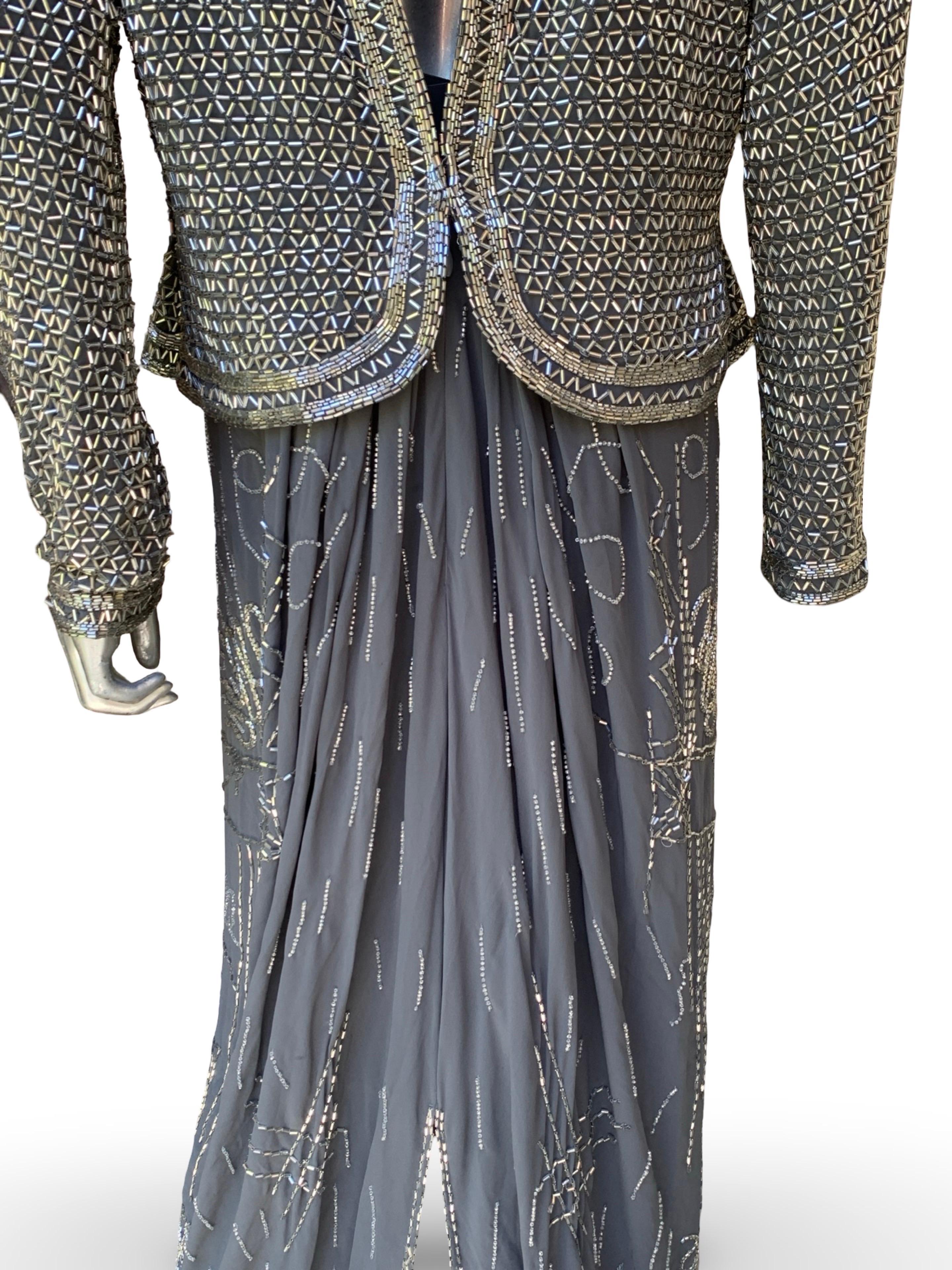 Fabrice New York Vintage Robe de soirée Spectaculaire perles de cristal Soie grise Sz L en vente 8