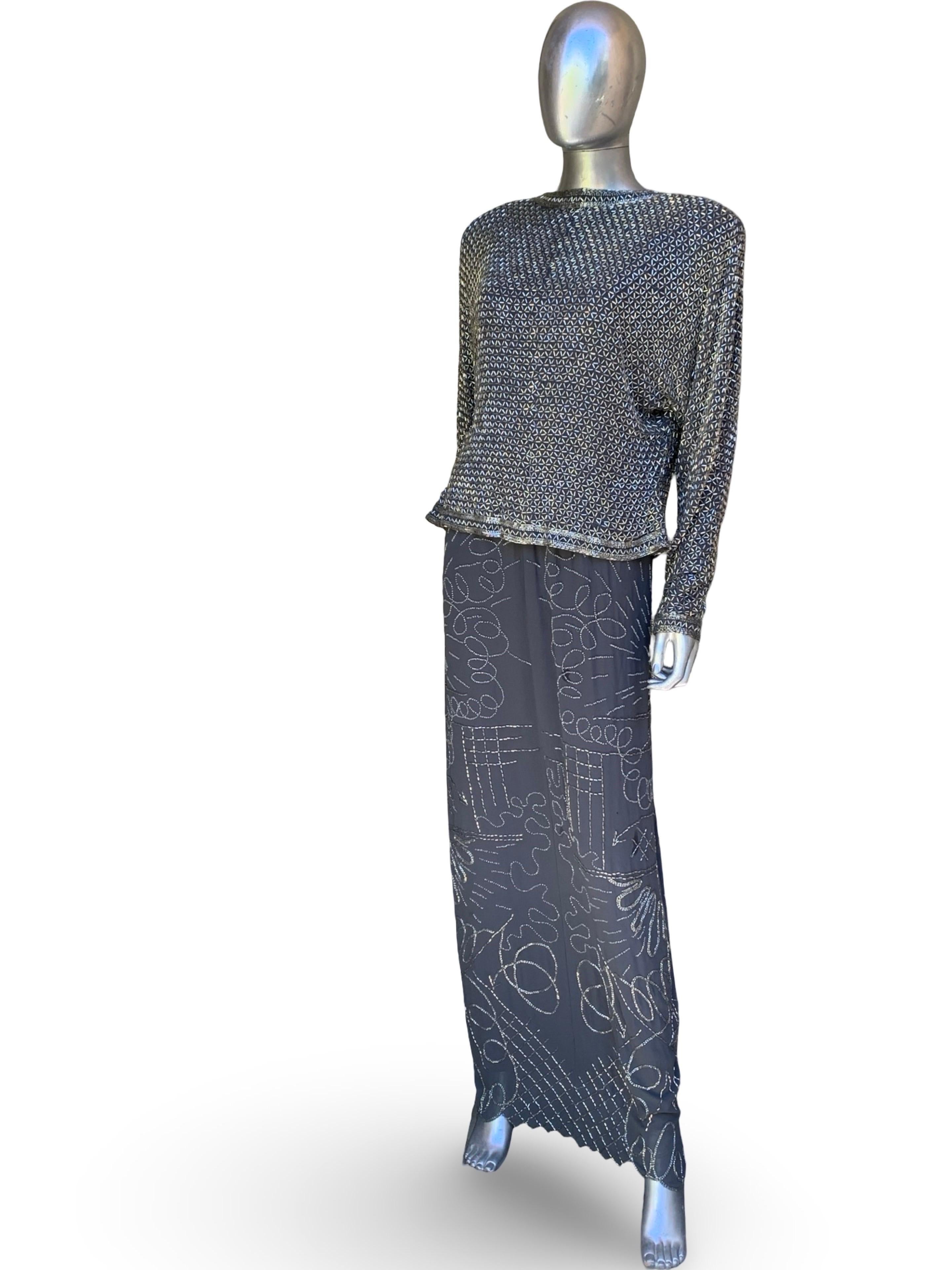 Gris Fabrice New York Vintage Robe de soirée Spectaculaire perles de cristal Soie grise Sz L en vente