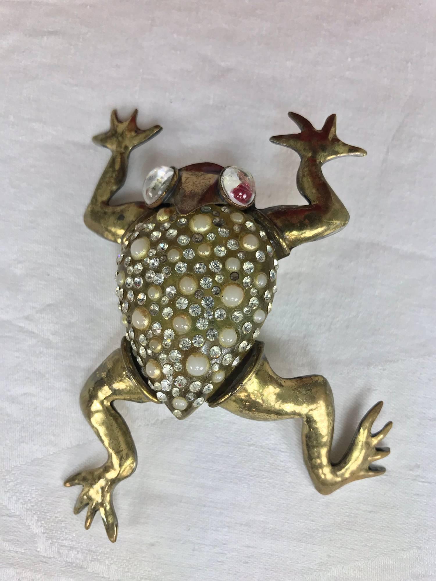 Fabrice Paris huge frog pin rhinestone pearl gold metal In Excellent Condition In West Palm Beach, FL