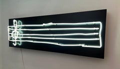 Innoncence, neon sculpture musical