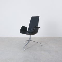 Fabricius y Kastholm Silla de escritorio Bird de respaldo alto negro y base giratoria FK 6725, 1964