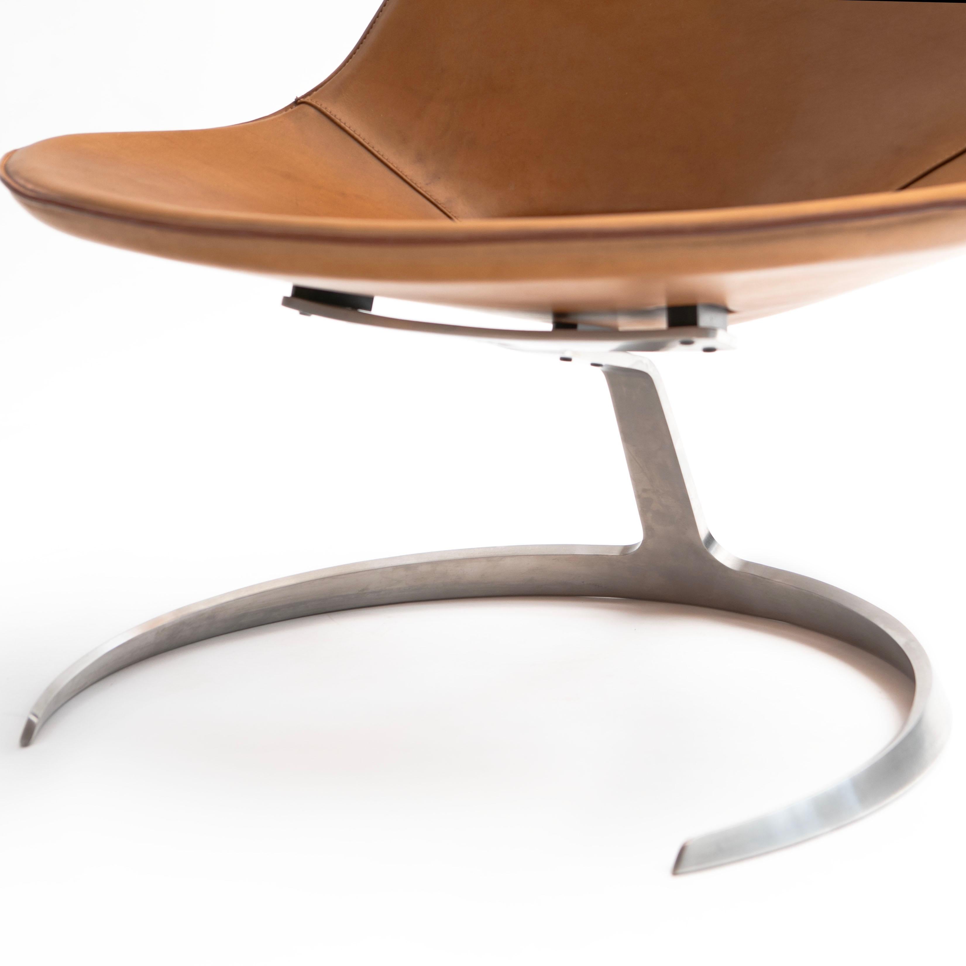 Fabricius and Kastholm 'Scimitar' Lounge Chair en cuir cognac en vente 1