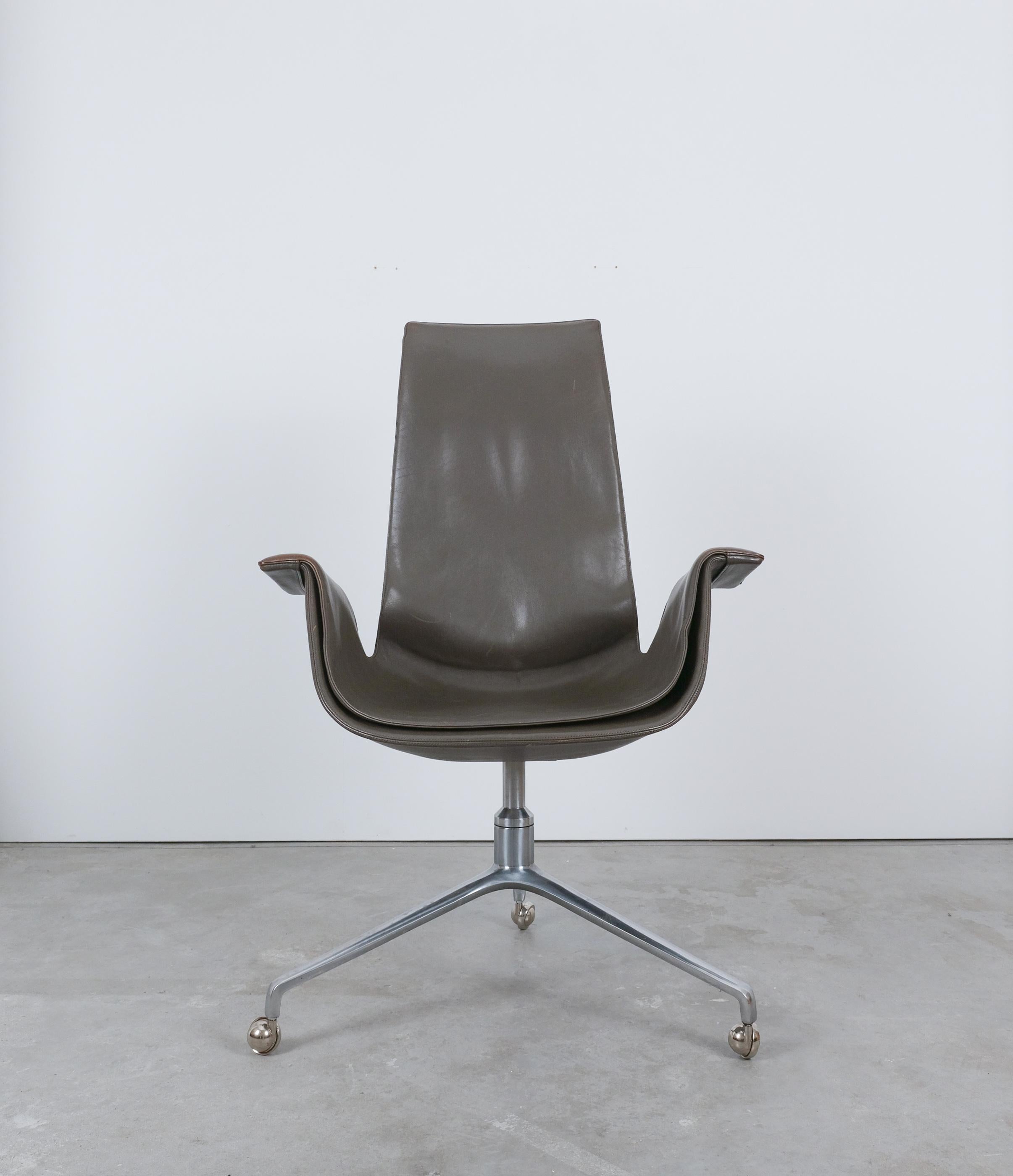 Fabricius und Kastholm Tarmac Schreibtischstuhl mit hoher Rückenlehne und Drehfuß FK 6725, 1964 im Angebot 2