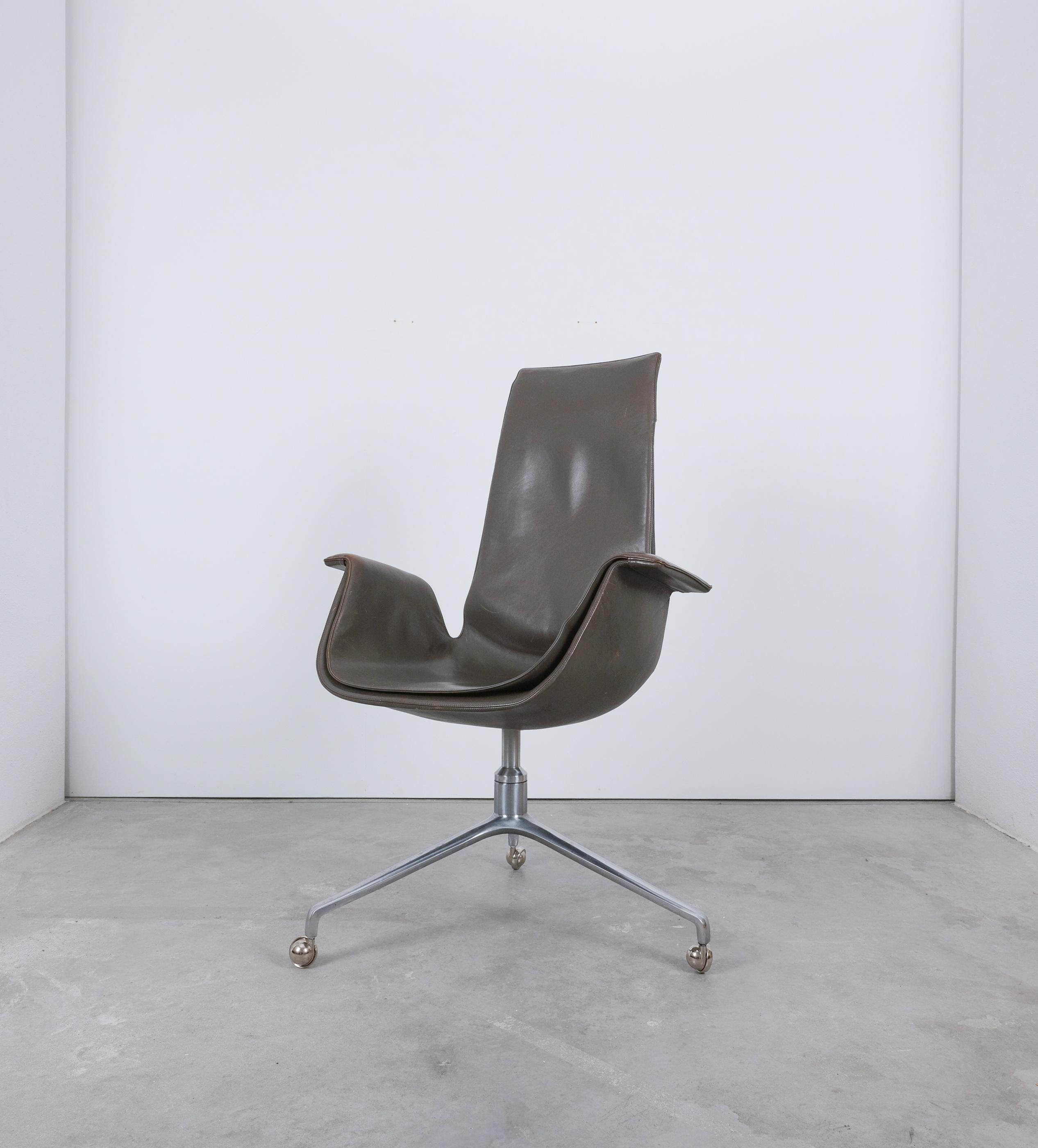 Fabricius und Kastholm Tarmac Schreibtischstuhl mit hoher Rückenlehne und Drehfuß FK 6725, 1964 (Mitte des 20. Jahrhunderts) im Angebot