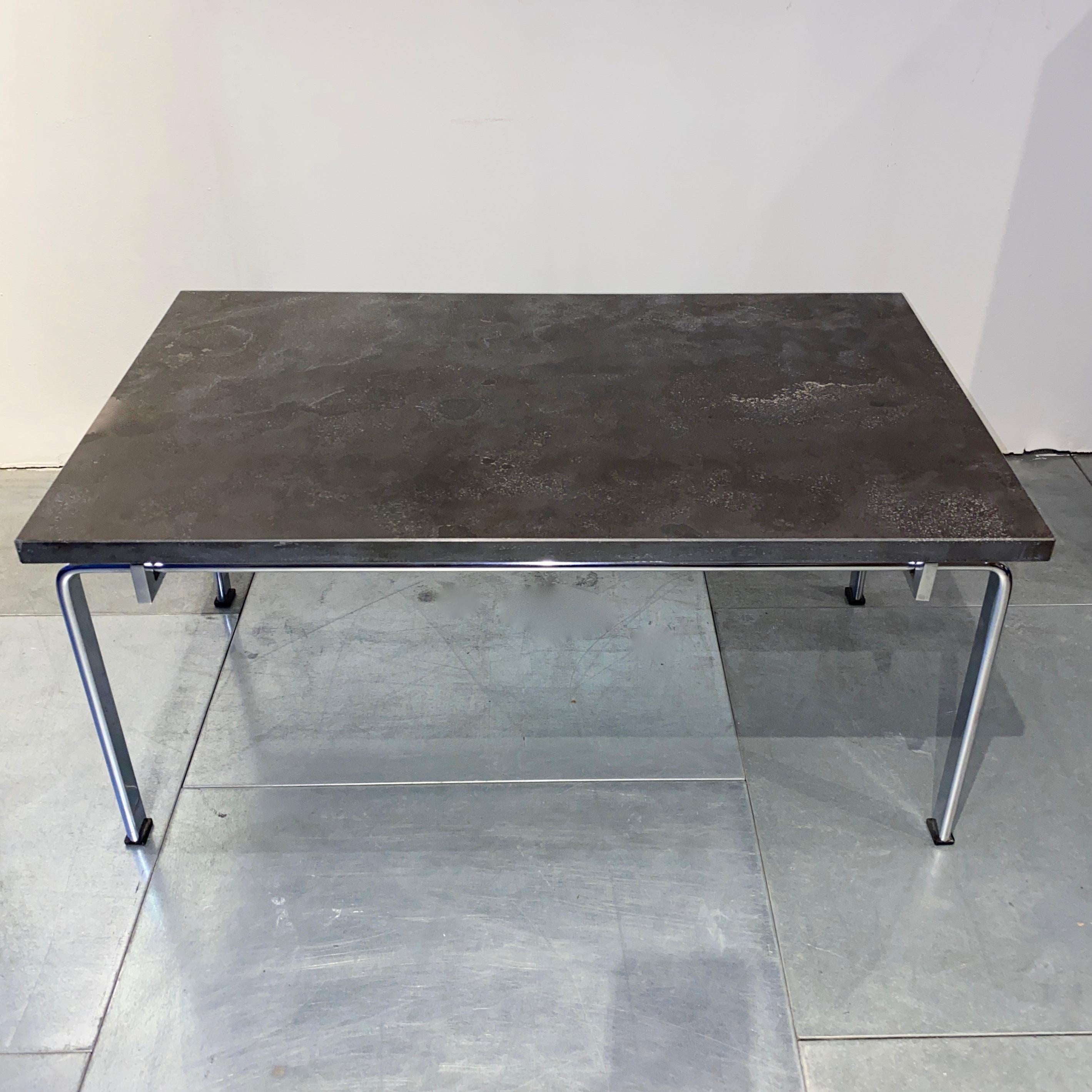 Fabricius & Kastholm FK 90 Table for Kill International, 1960 In Good Condition For Sale In Grenoble, FR