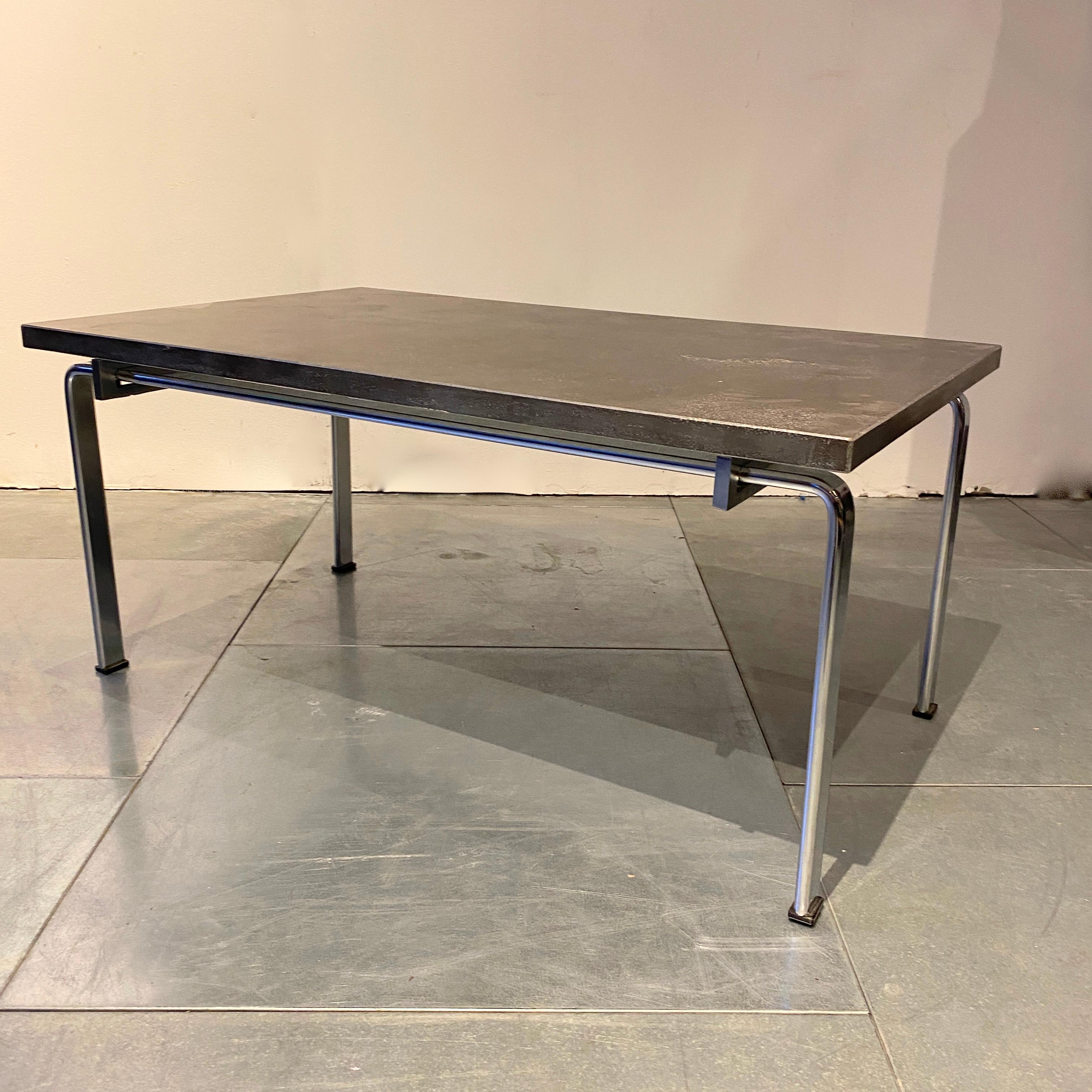 Iron Fabricius & Kastholm FK 90 Table for Kill International, 1960 For Sale
