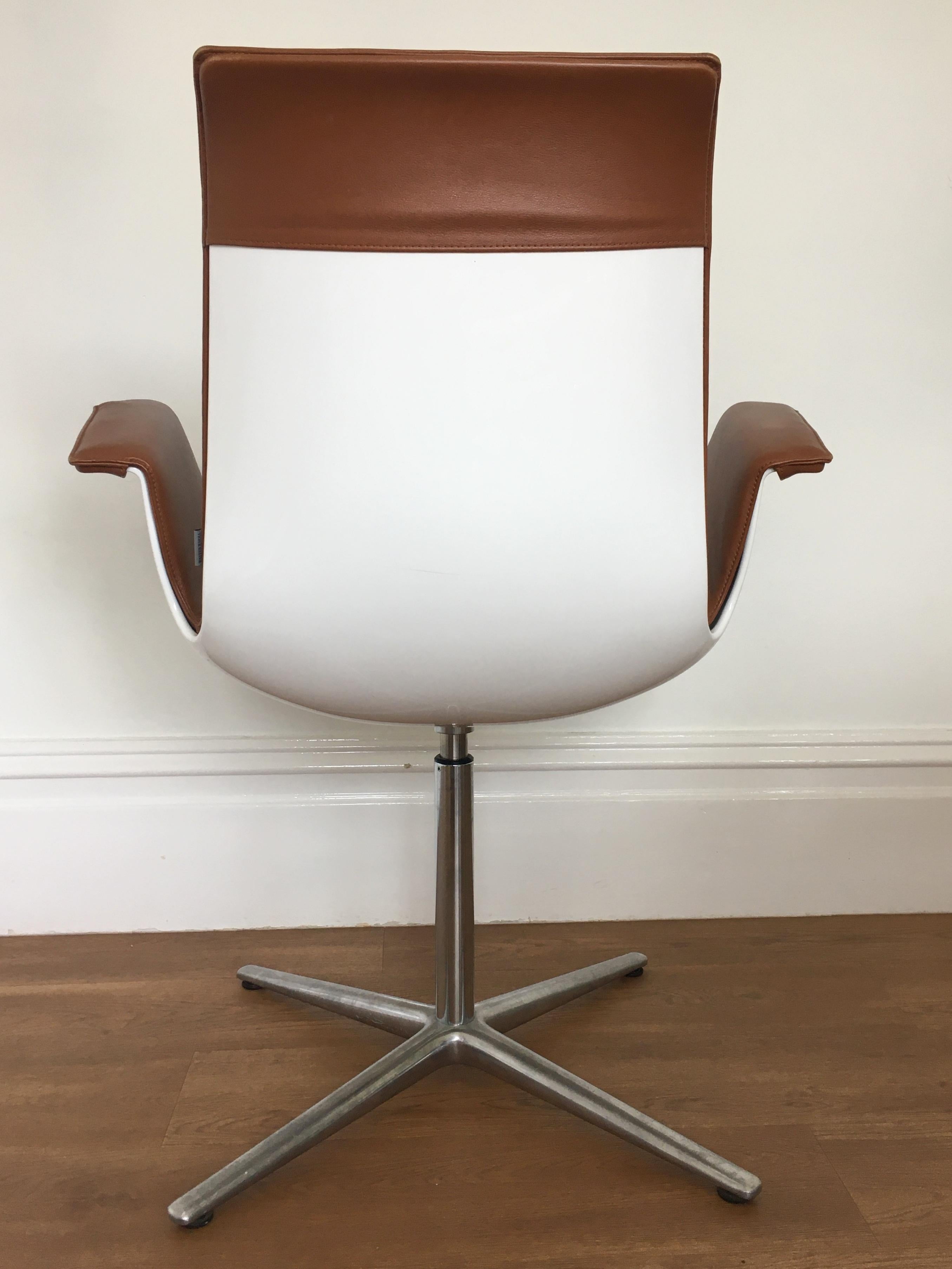 Mid-Century Modern Fabricius & Kastholm Fk Bucket Chair for Walter Knoll For Sale