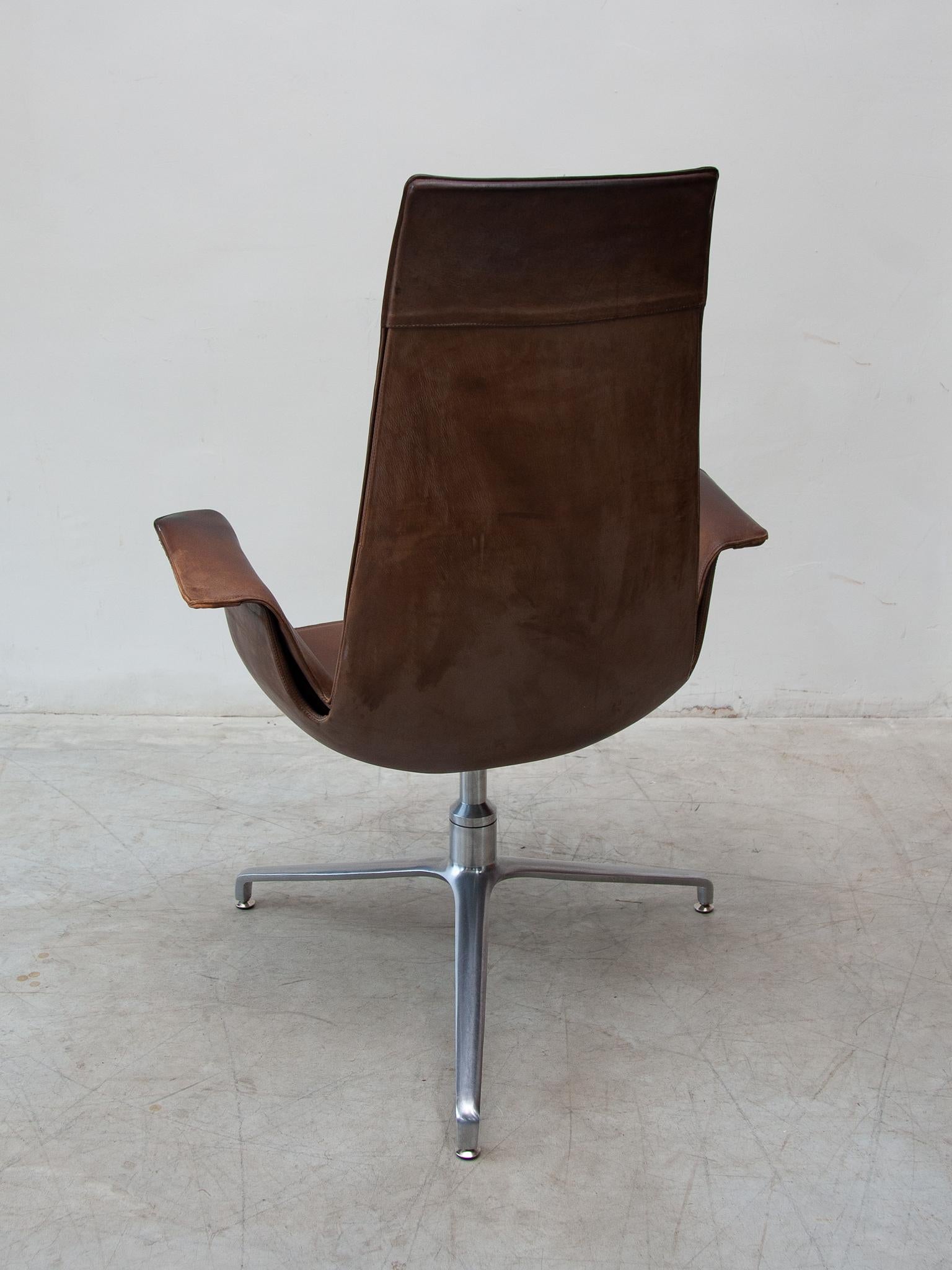 Fabricius & Kastholm FK6725 Desk, Lounge Chair in Brown Leather, Kill 1