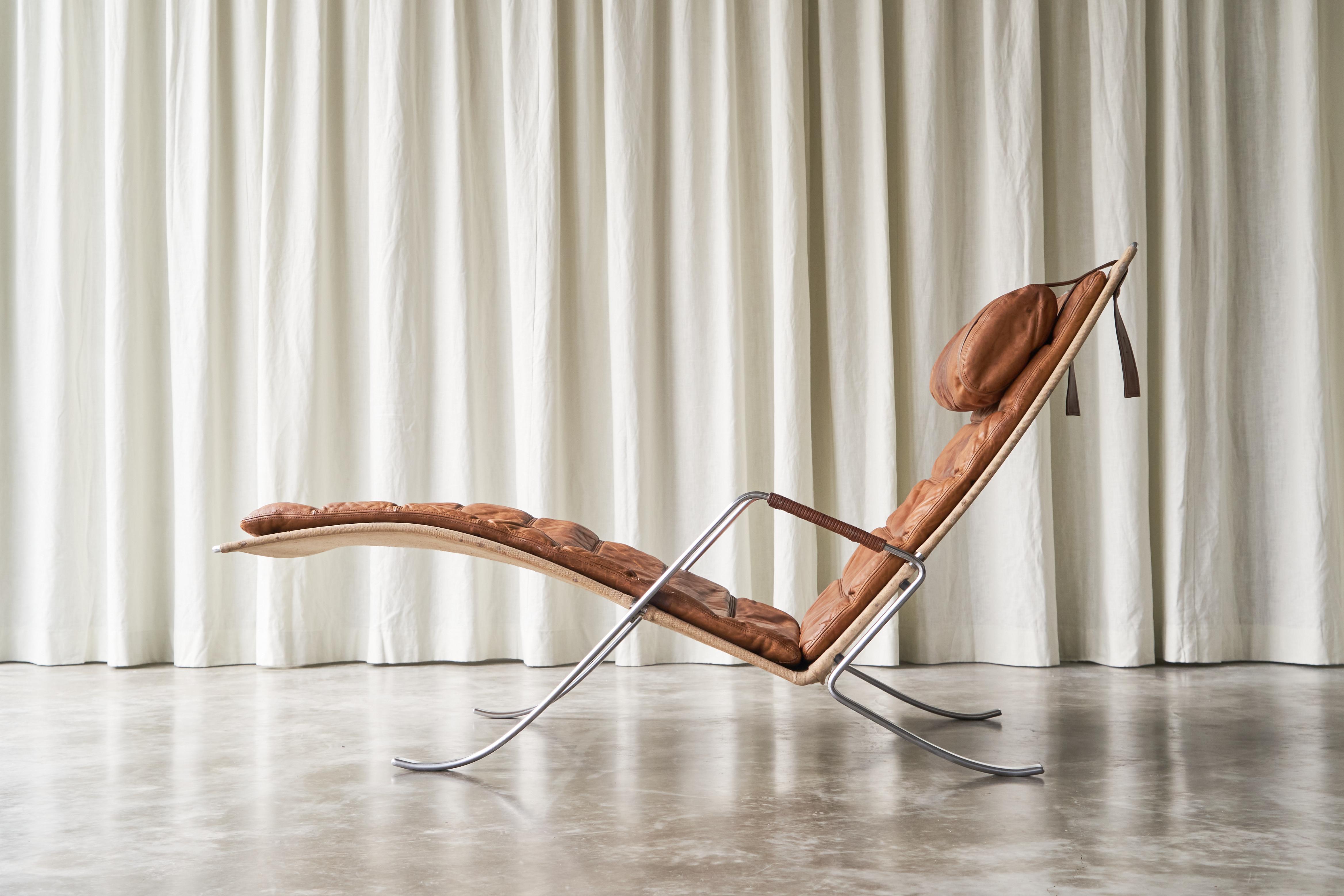 German Fabricius & Kastholm FK87 Lounge Chair in Patinated Cognac Leather 1960s For Sale