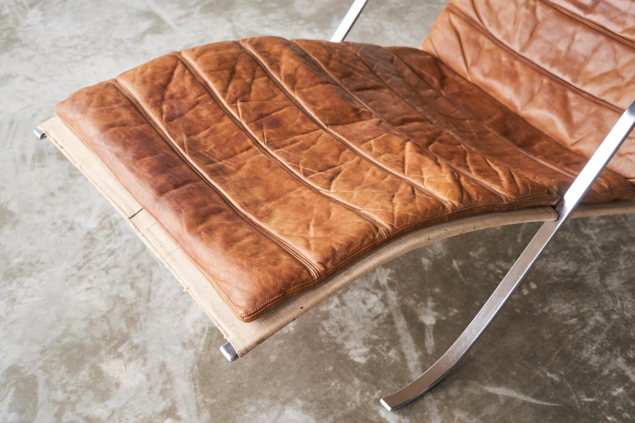 Fabricius & Kastholm FK87 Lounge Chair in Patinated Cognac Leather 1960s In Good Condition For Sale In Meer, VAN