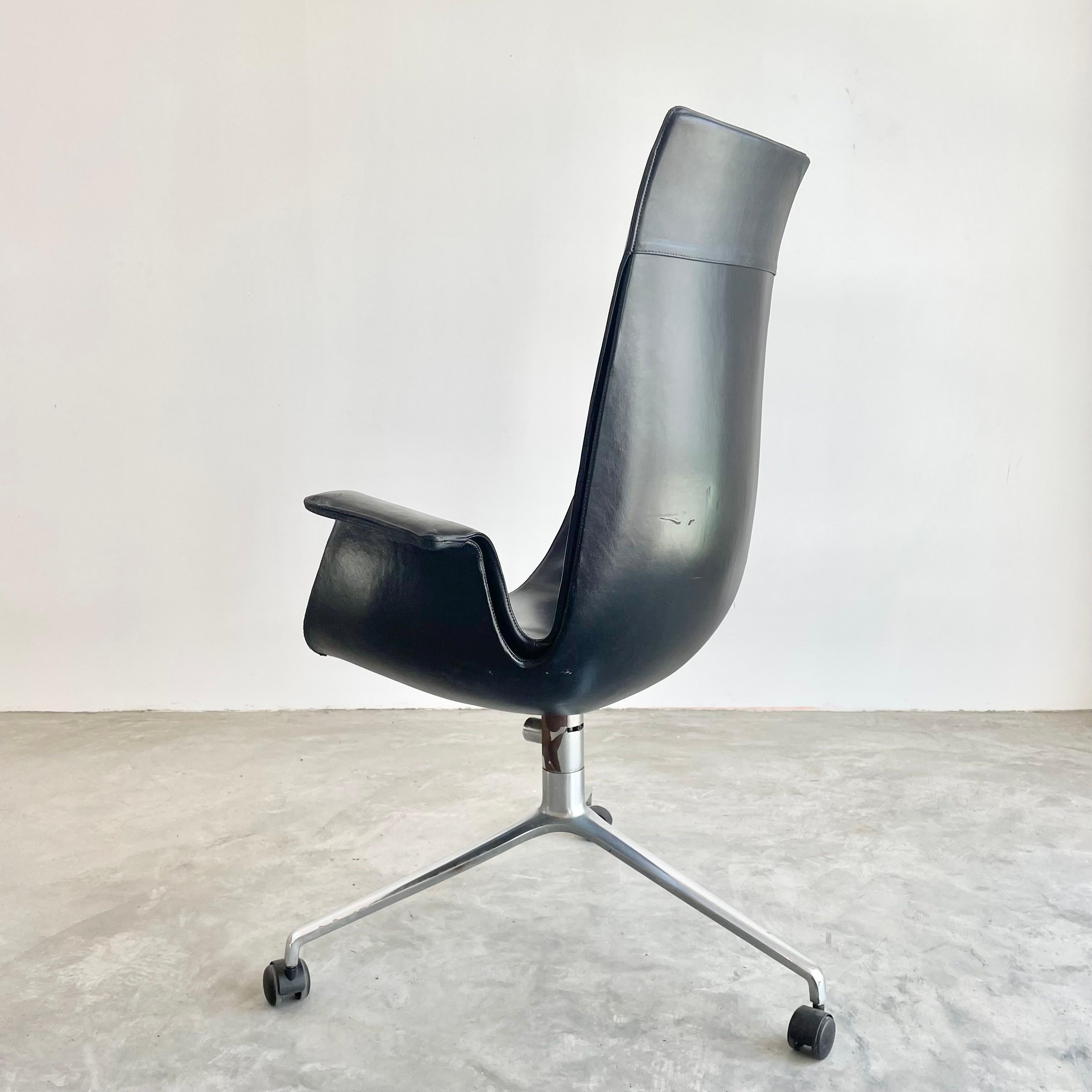 Aluminum Fabricius Kastholm Leather 'Bird' Chairs For Sale