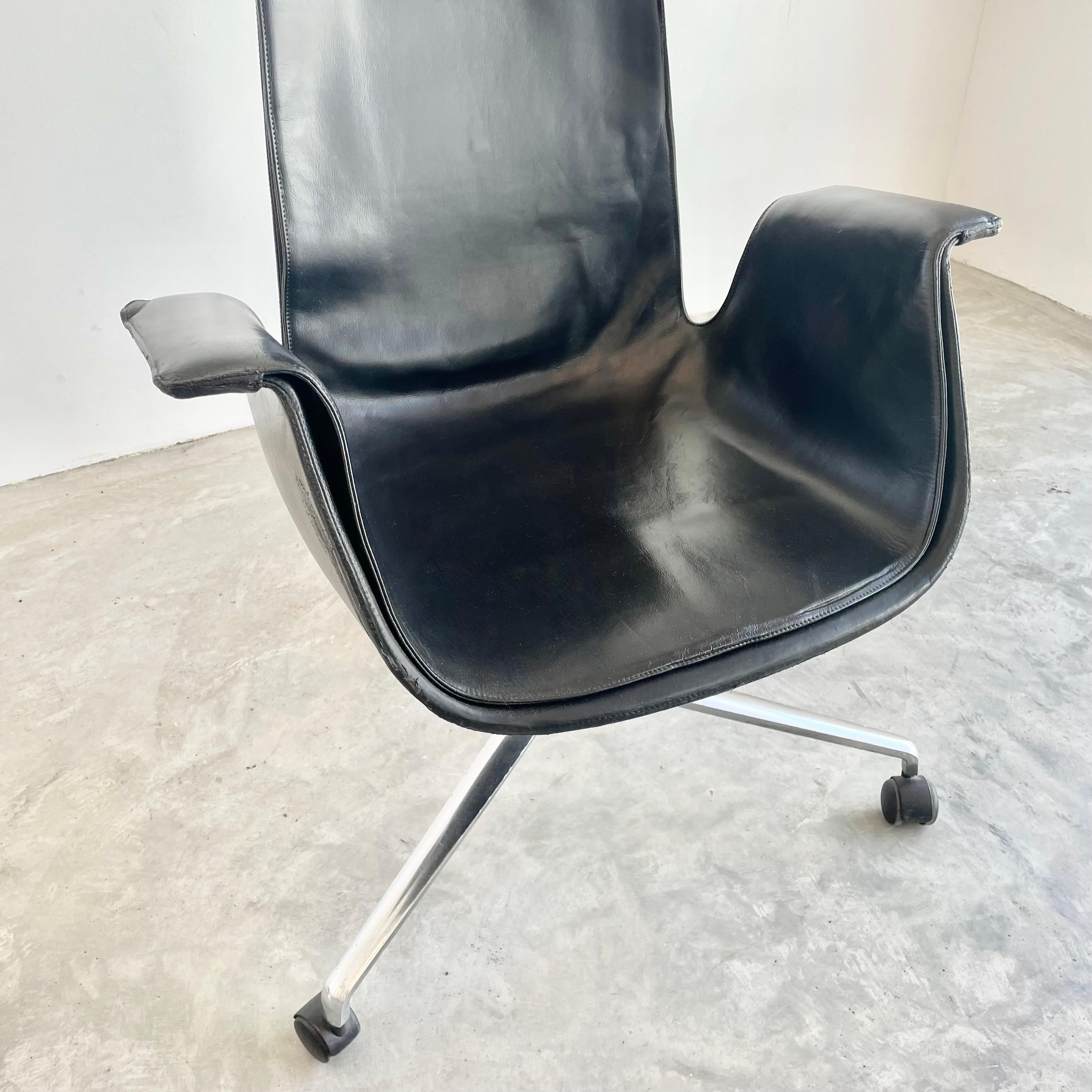 Fabricius Kastholm Leather 'Bird' Chairs For Sale 3