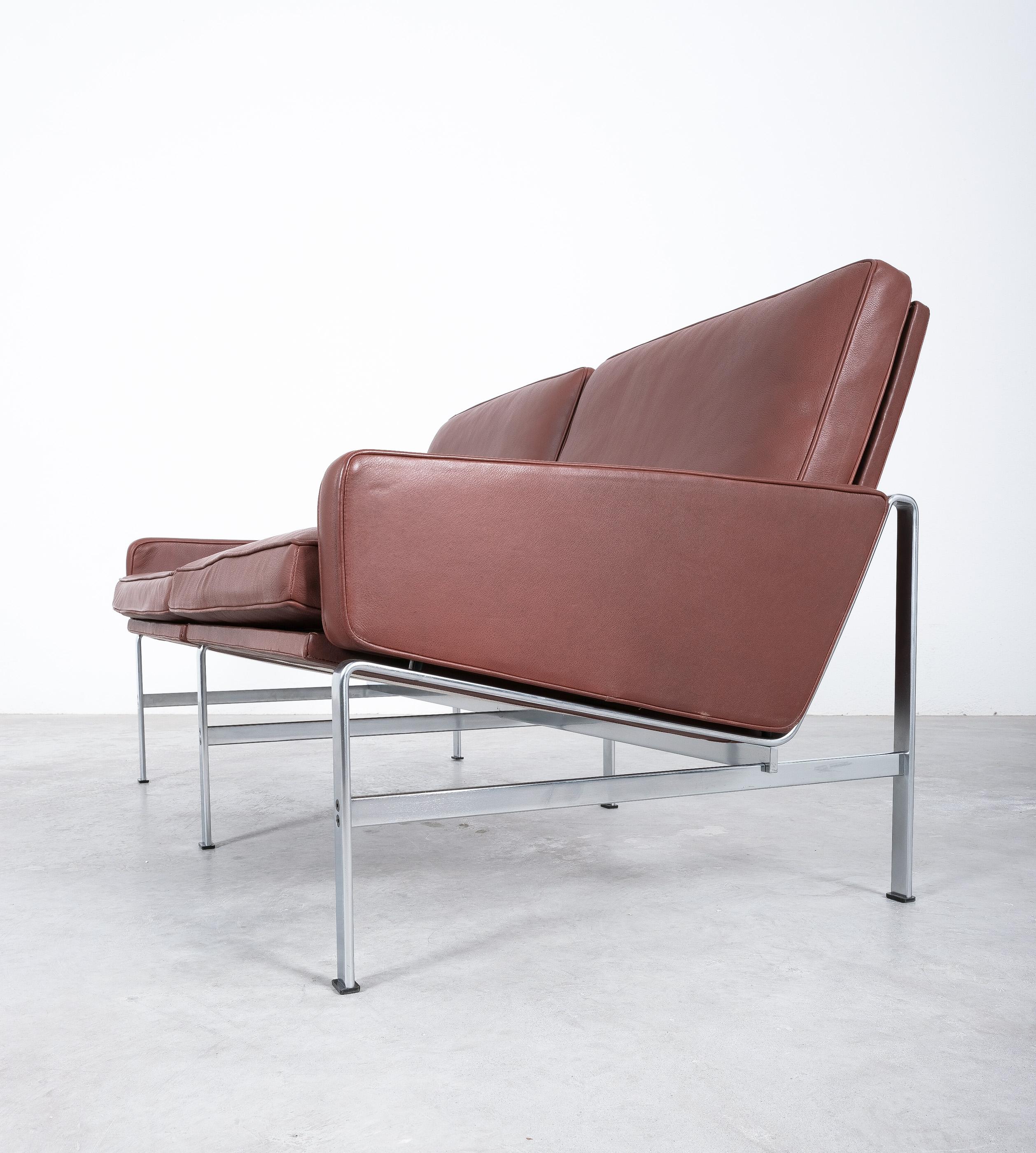 Petit canapé de salon FK 6720 en acier et cuir Kill International de Fabricius & Kastholm en vente 1