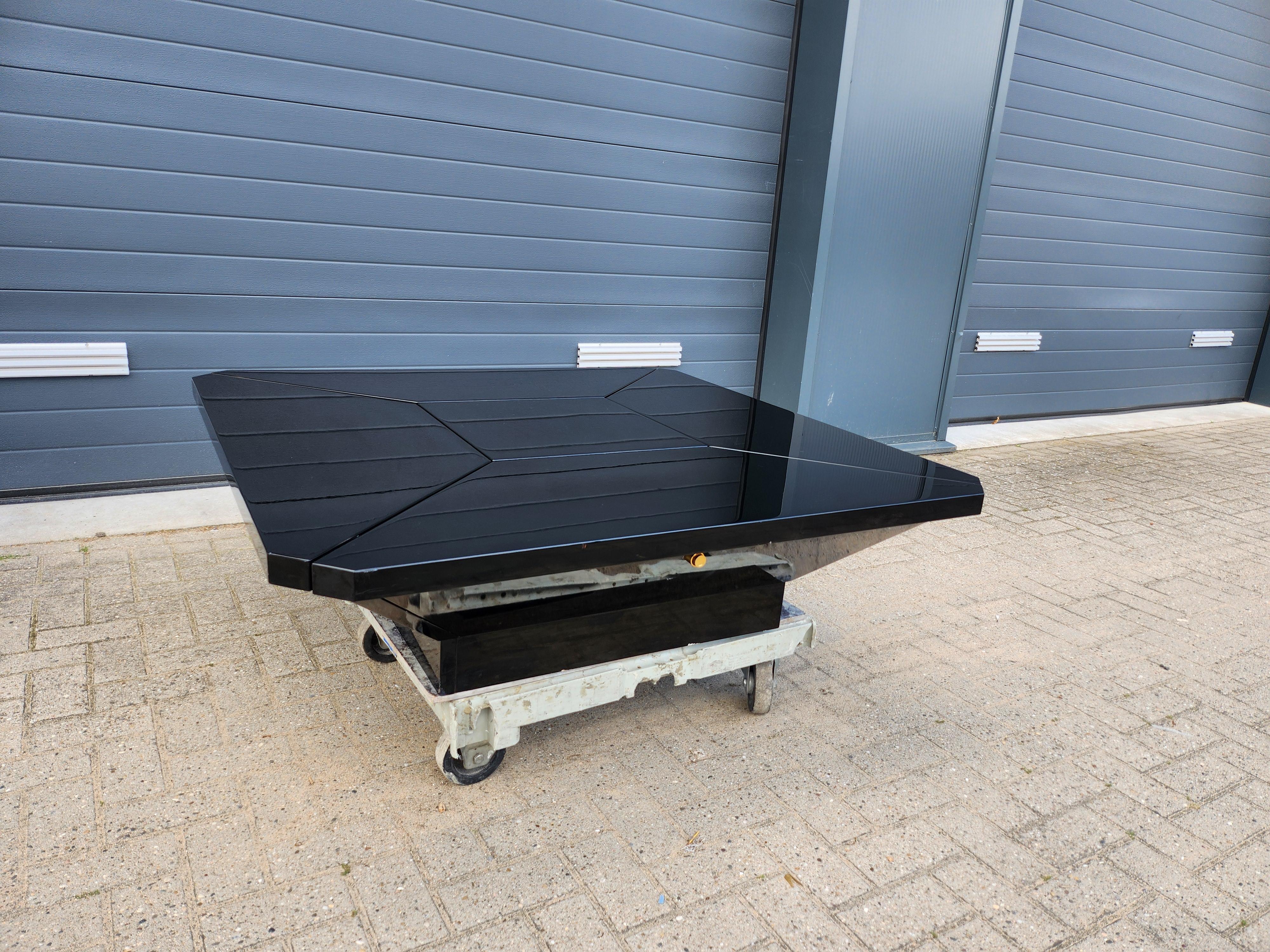 Mid-Century Modern Fabrizio Cocchia Coclea Coffee Table in Lacquered Wood by Maison Jansen, 1971 For Sale