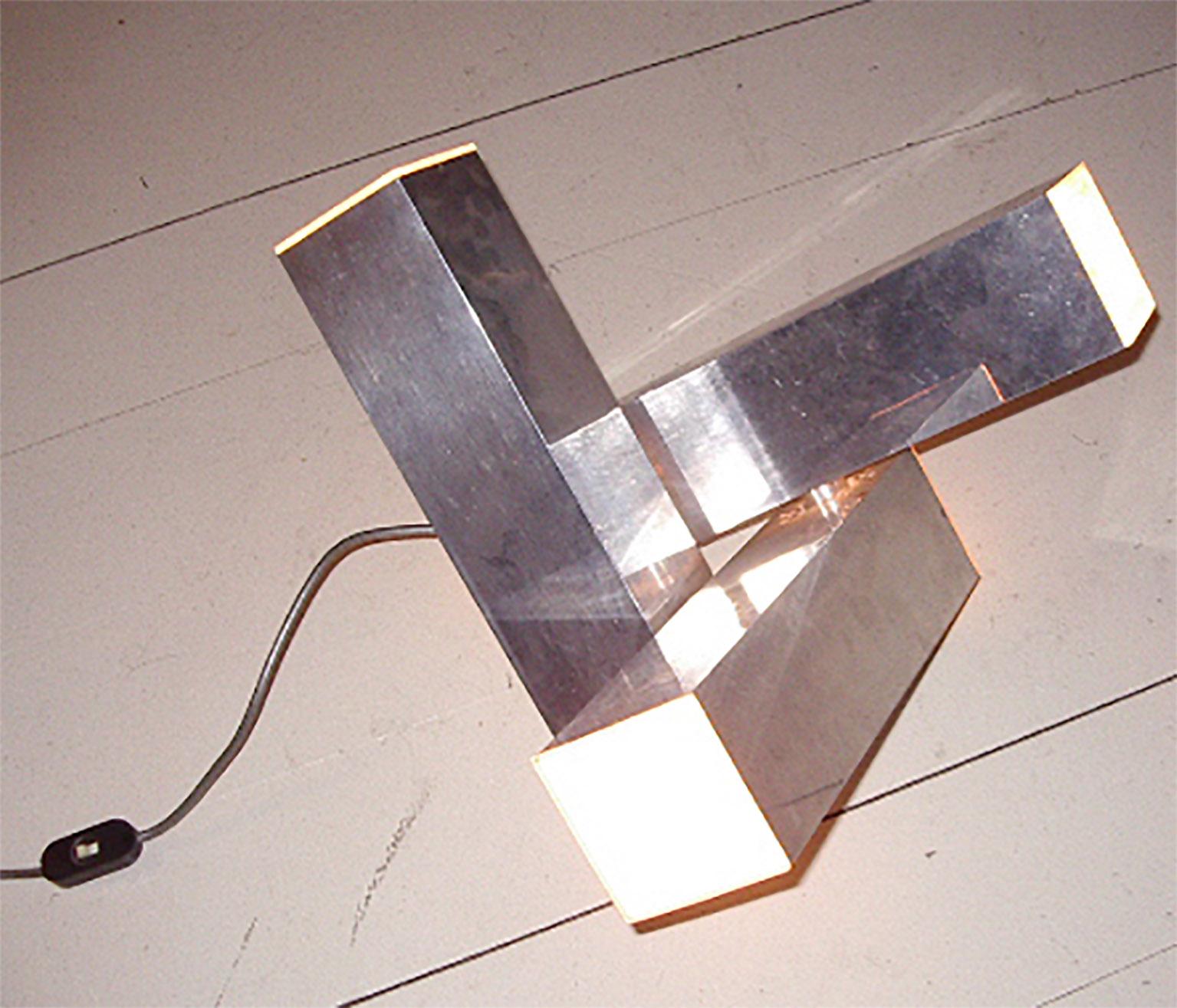 Fabrizio Cocchia e Gianfranco Fini Ascissa table lamp for New Lamp, Italy, 1970 For Sale 1