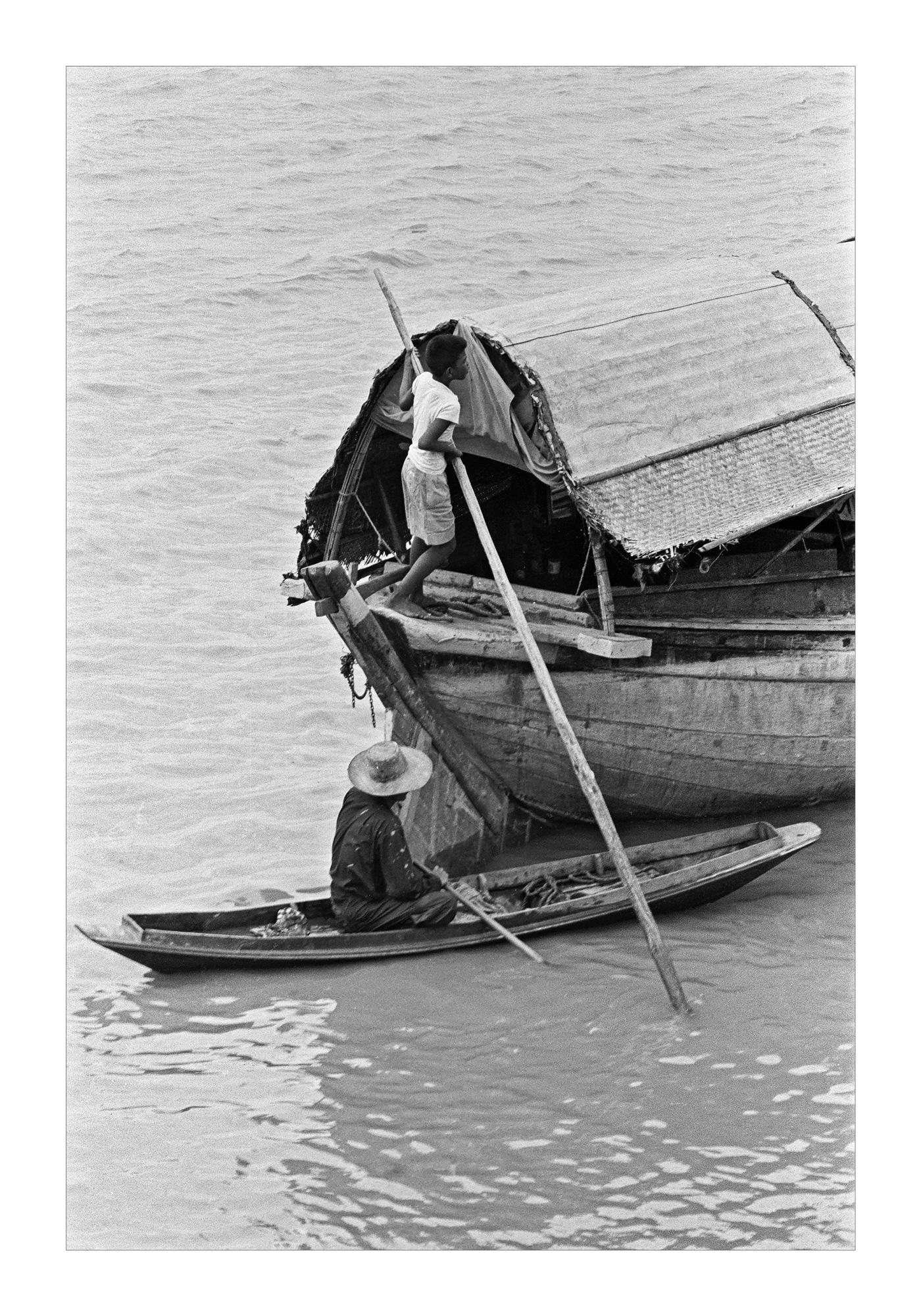 Fabrizio La Torre Black and White Photograph - 100th Anniversary Celebration Coffret # 6 - Bangkok - 1956 - Asian Oasis Version