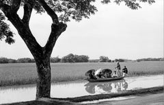 Gita in famiglia, Thaïland (1957) - Gravure d'art en noir et blanc encadrée