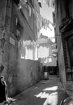 Retro L'Attesa, 1962 - Roma - IT - Contemporary Photorealist Black & White Photography