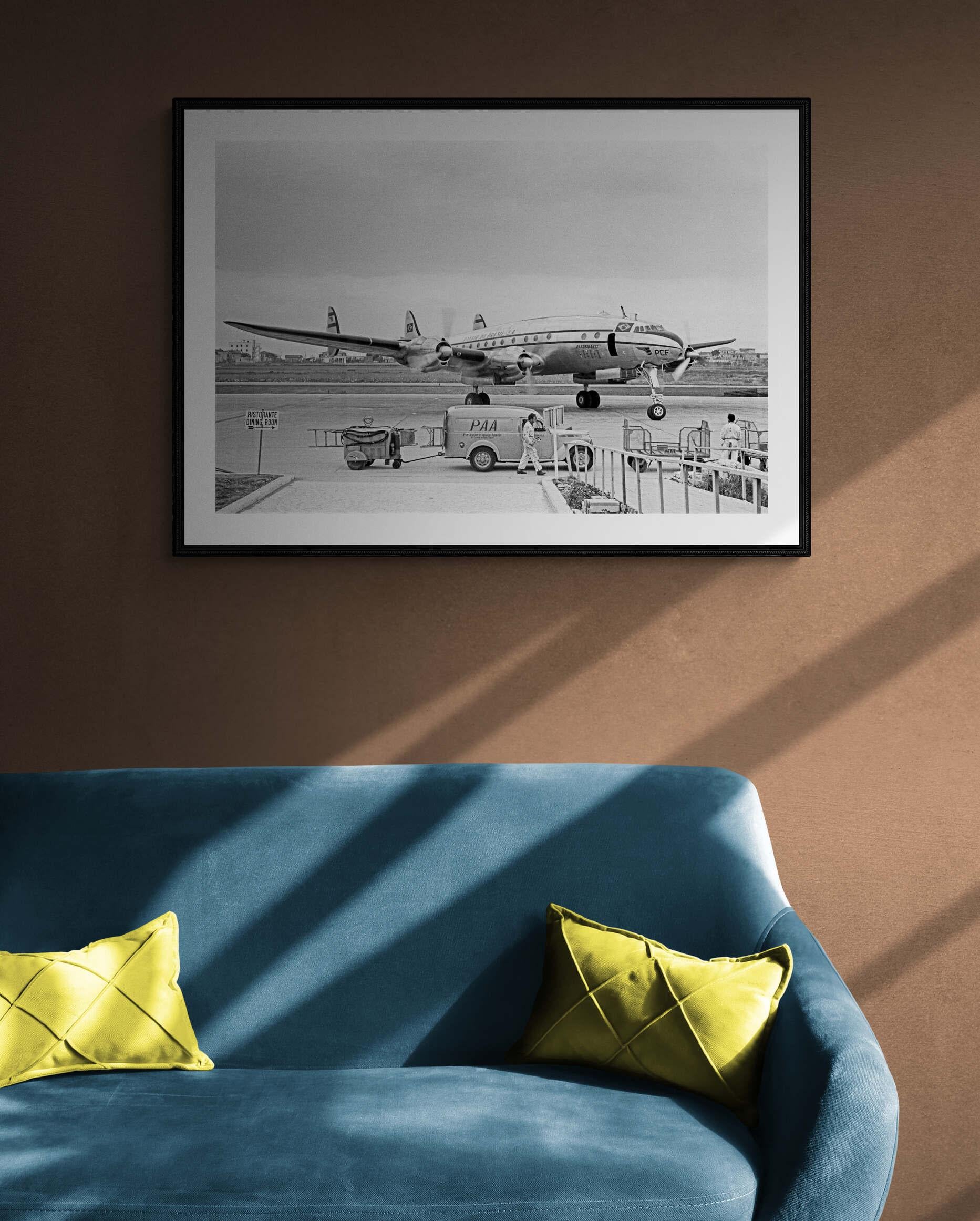 The Super Constellation Lockheed - Full Framed Fine Art Edition - Photograph by Fabrizio La Torre