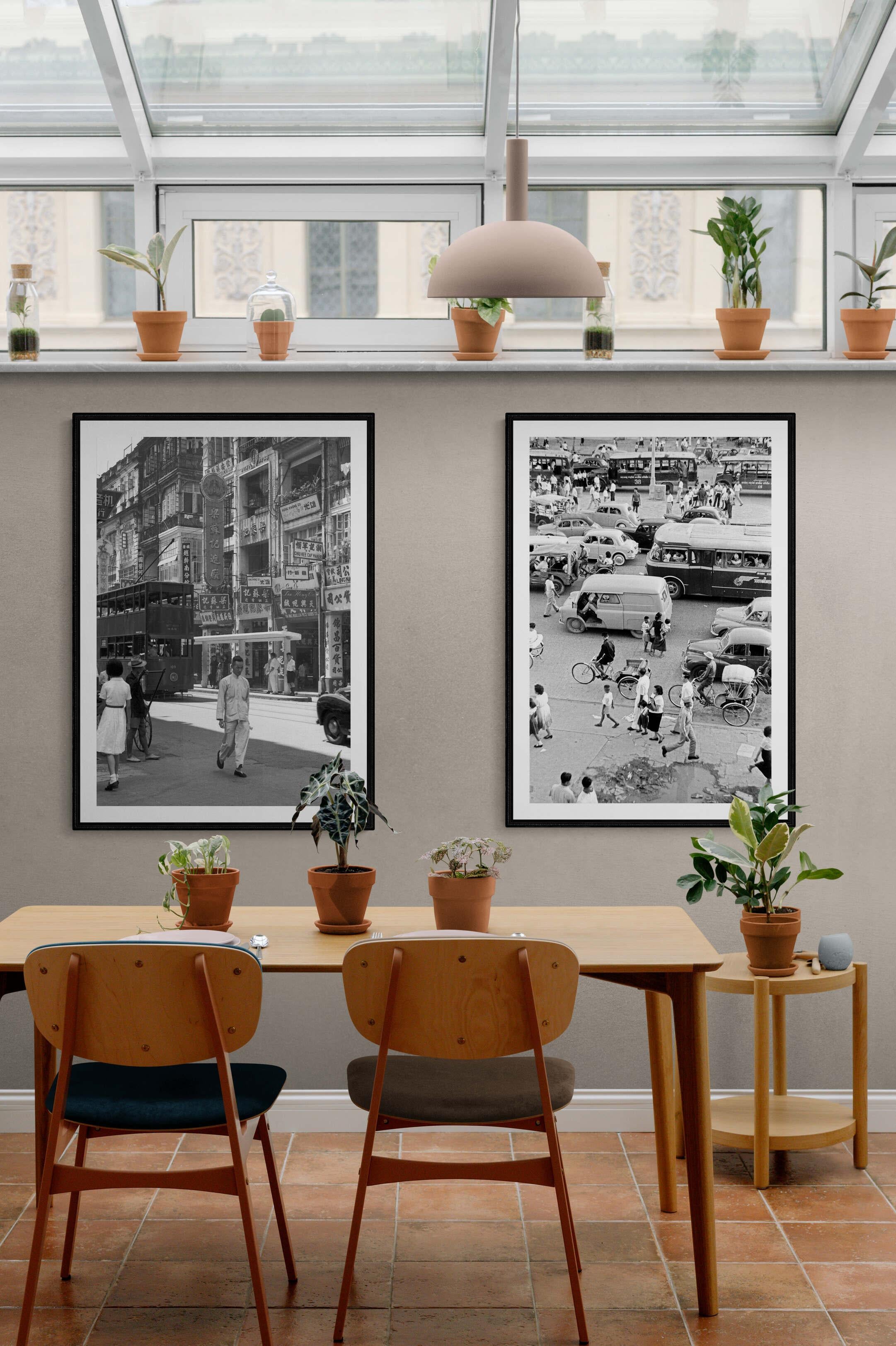 Trafic jam in Bangkok -Thailand 1957 - Full Framed Black & White Fine Art Print - Gray Black and White Photograph by Fabrizio La Torre