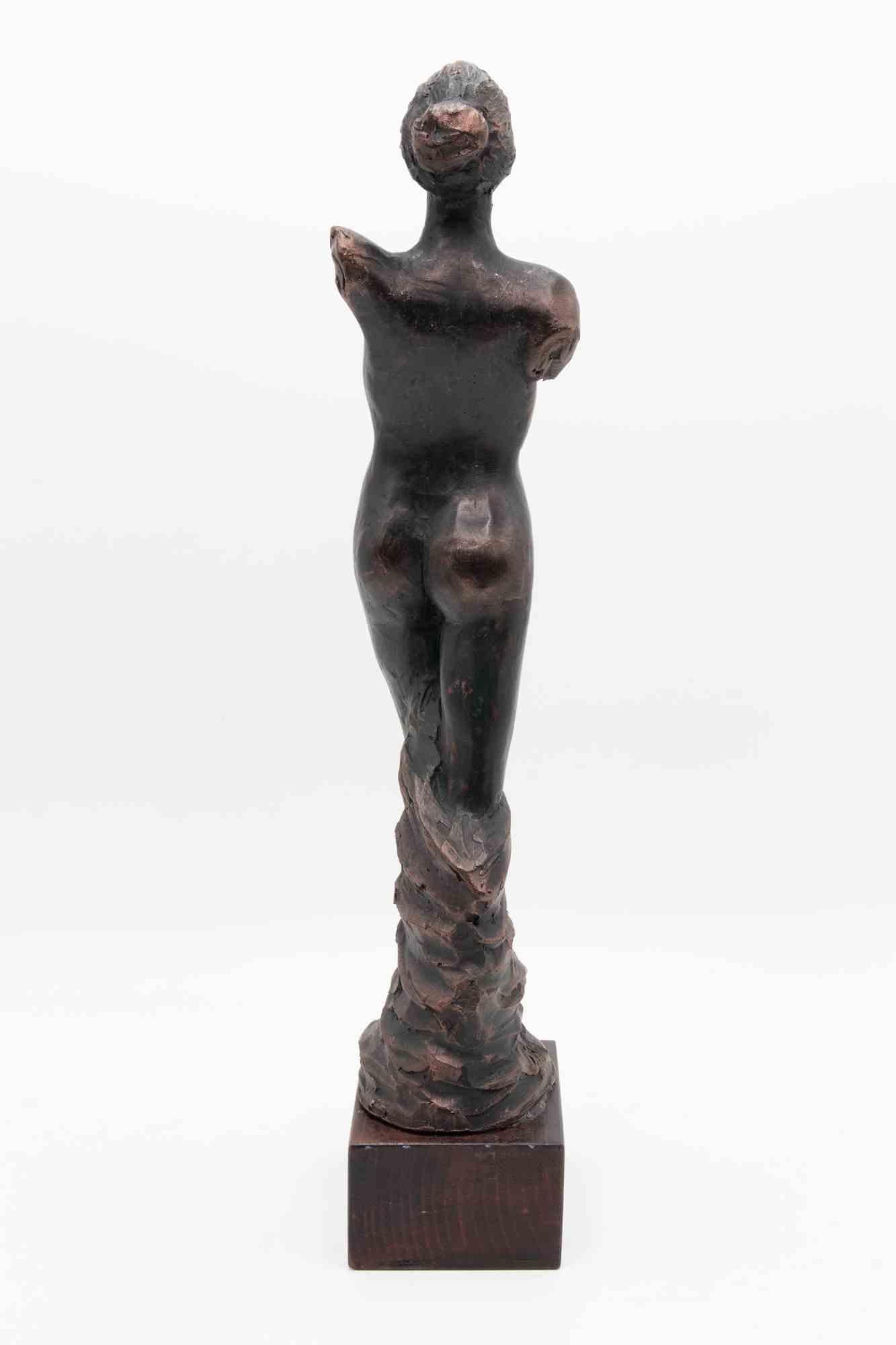 Statue einer Frau – Bronzeskulptur von Fabrizio Savi – 2000er Jahre im Angebot 3