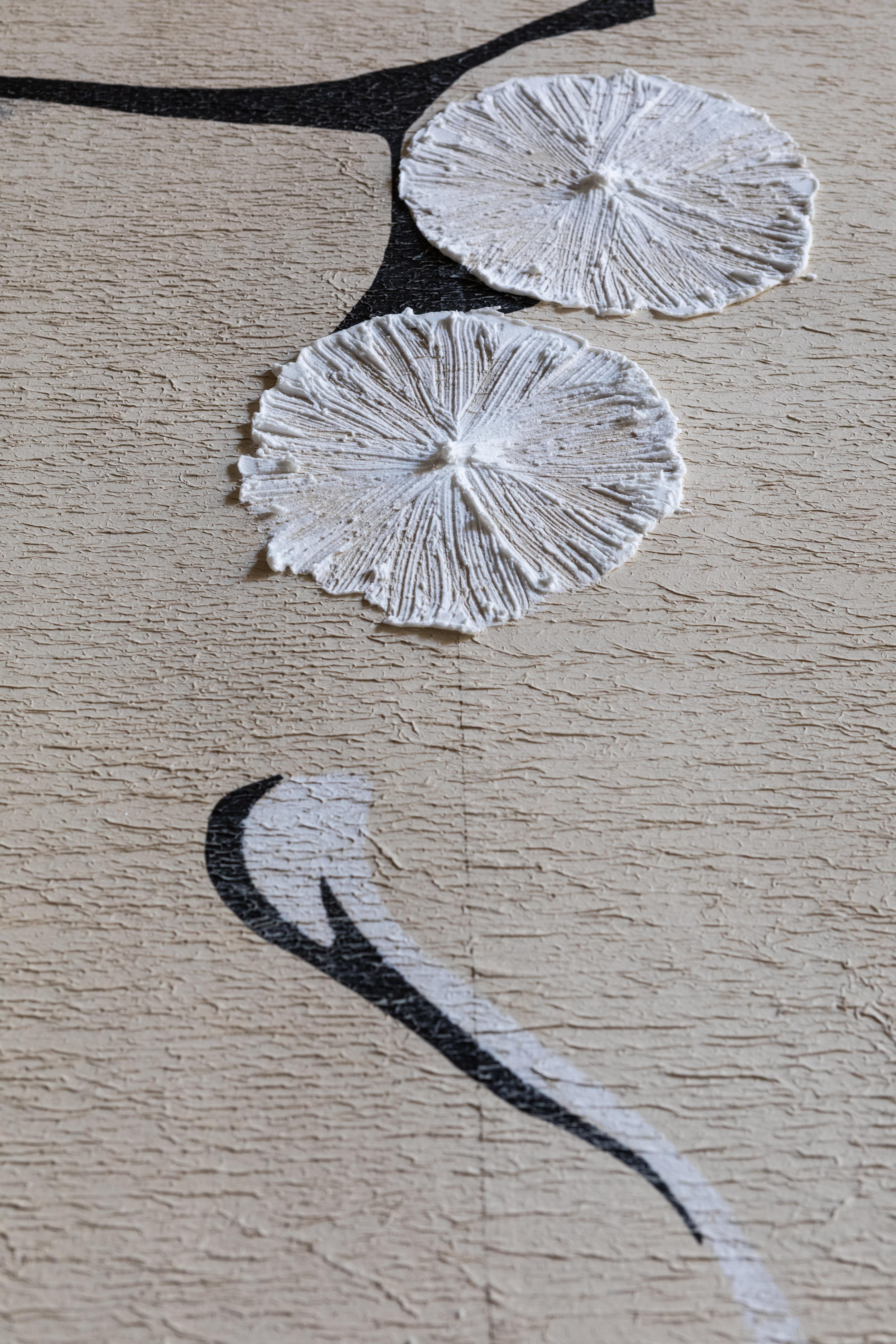 Lampe murale Fabscarte, faite à la main, peinte à la main, Tender Flora Neuf - En vente à Milan, IT