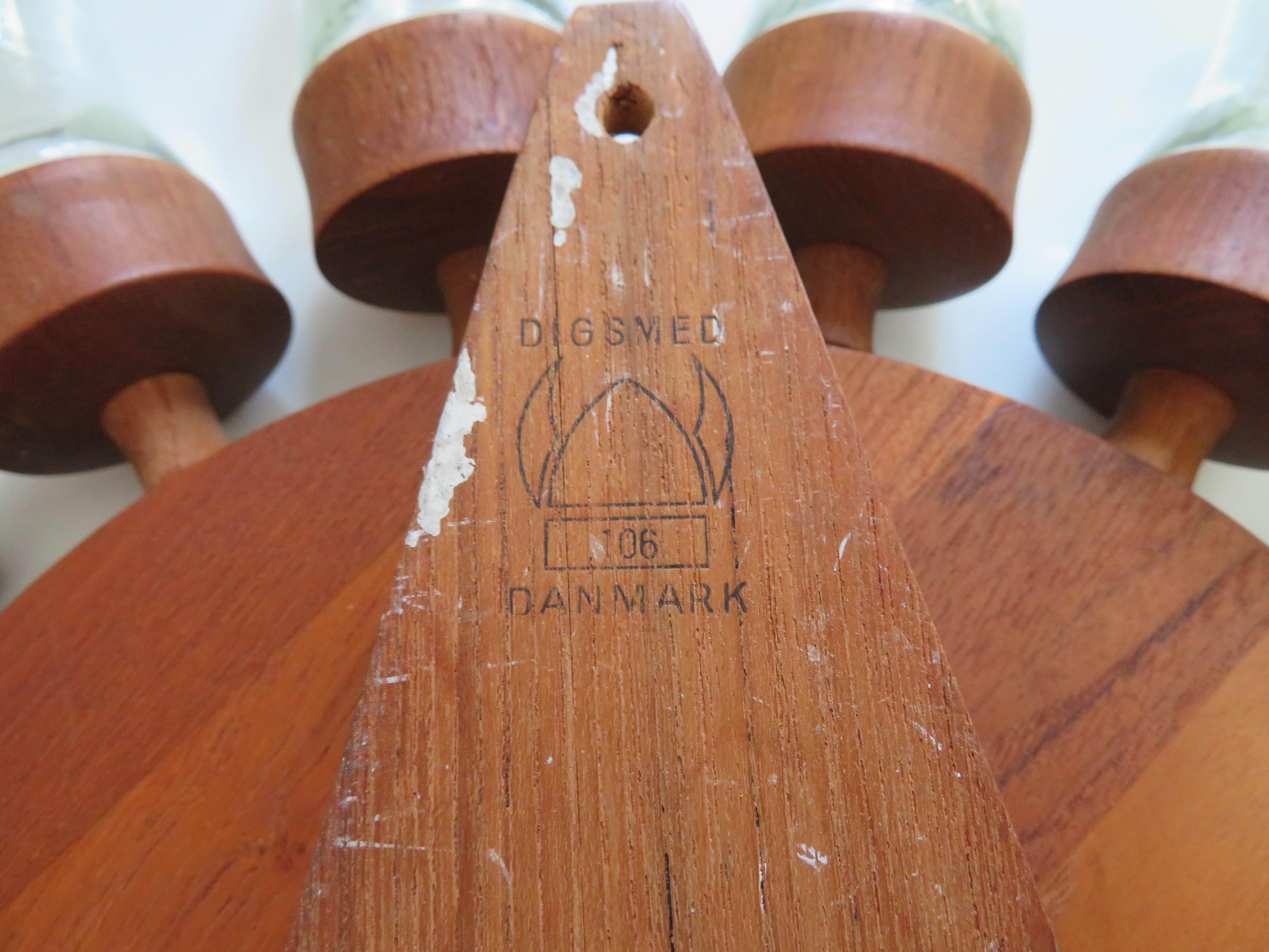 Fabulosa rueda de especias danesa giratoria vintage de 16 cristales de Digsmed, 1964 en venta 4