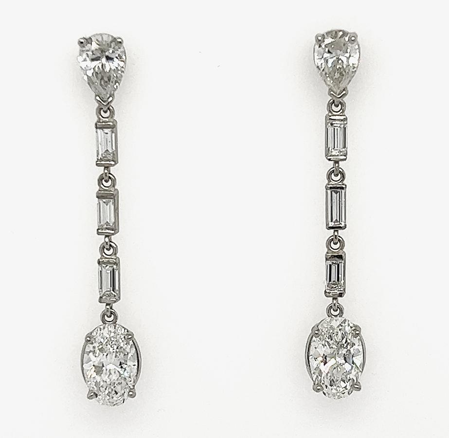 Oval Cut Fabulous 18 Karat Diamond Crop Earrings For Sale