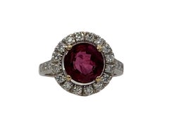 Fabulous 18kt White Gold 2.51 Ct Round Ruby with Certificate & 0.44ct Diamonds