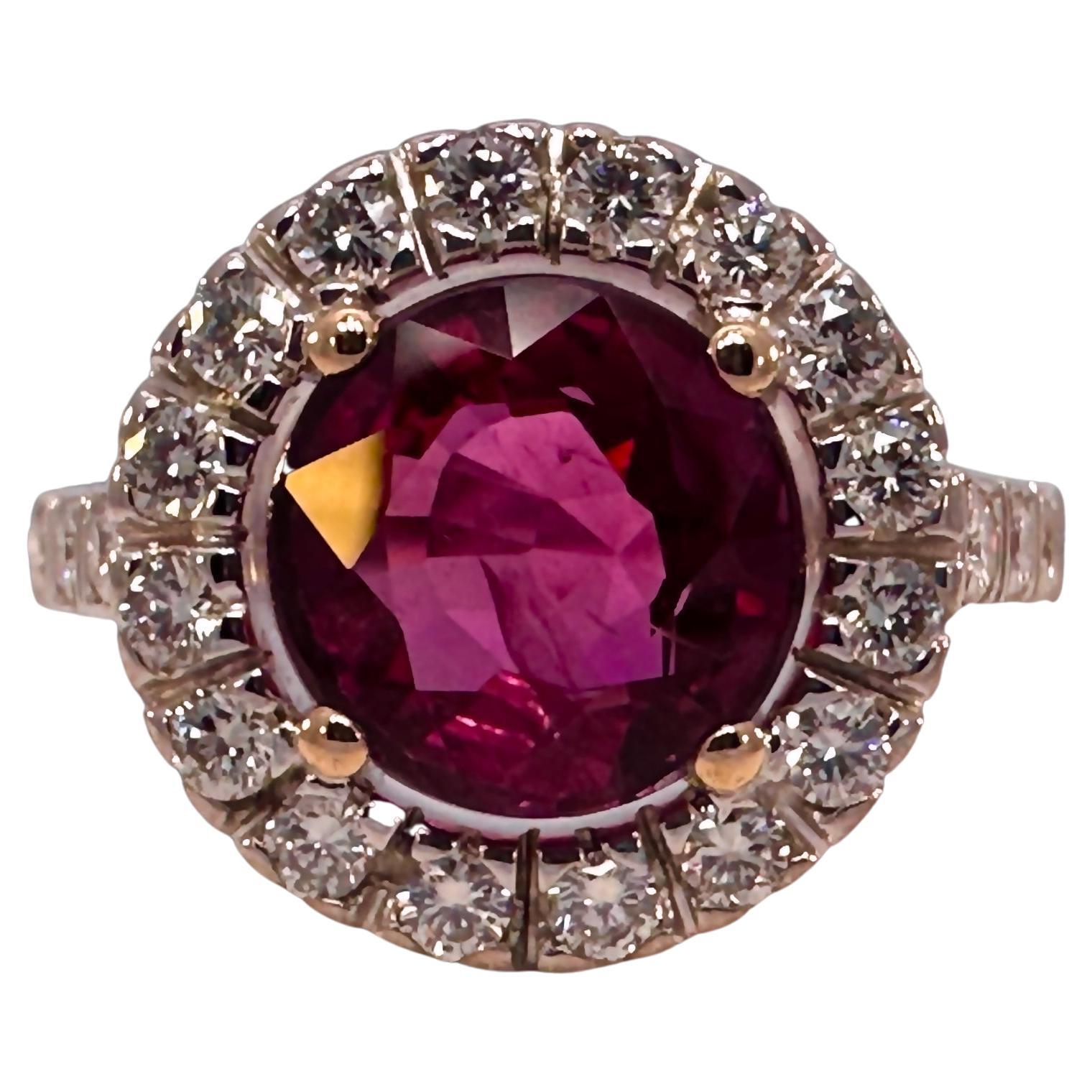 Fabulous 18kt White Gold 2.51 Ct Round Ruby with Certificate & 0.44ct Diamonds For Sale