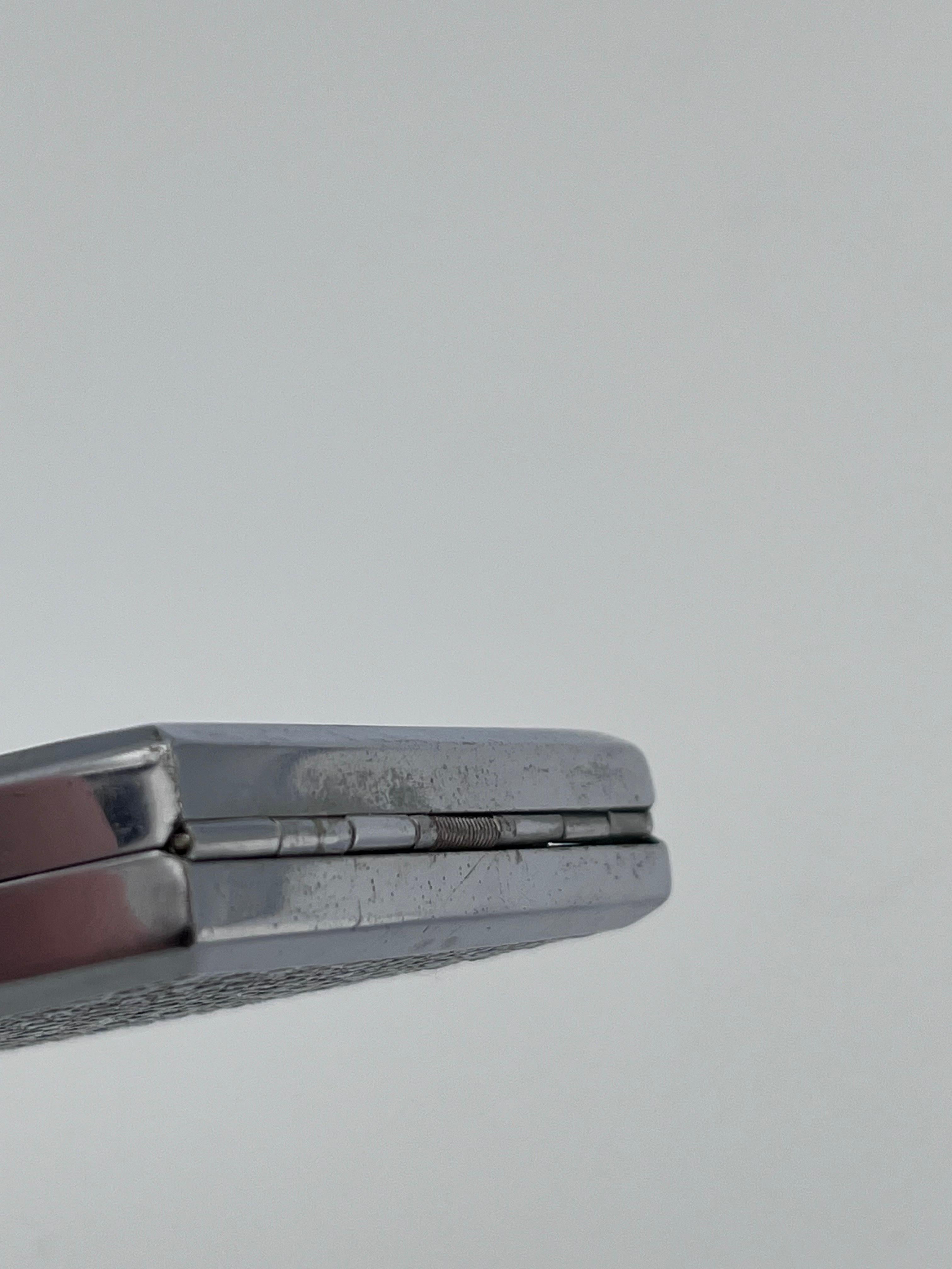 Favoloso accendino e portasigarette combinato in smalto rosso e nero degli anni '30 in vendita 6