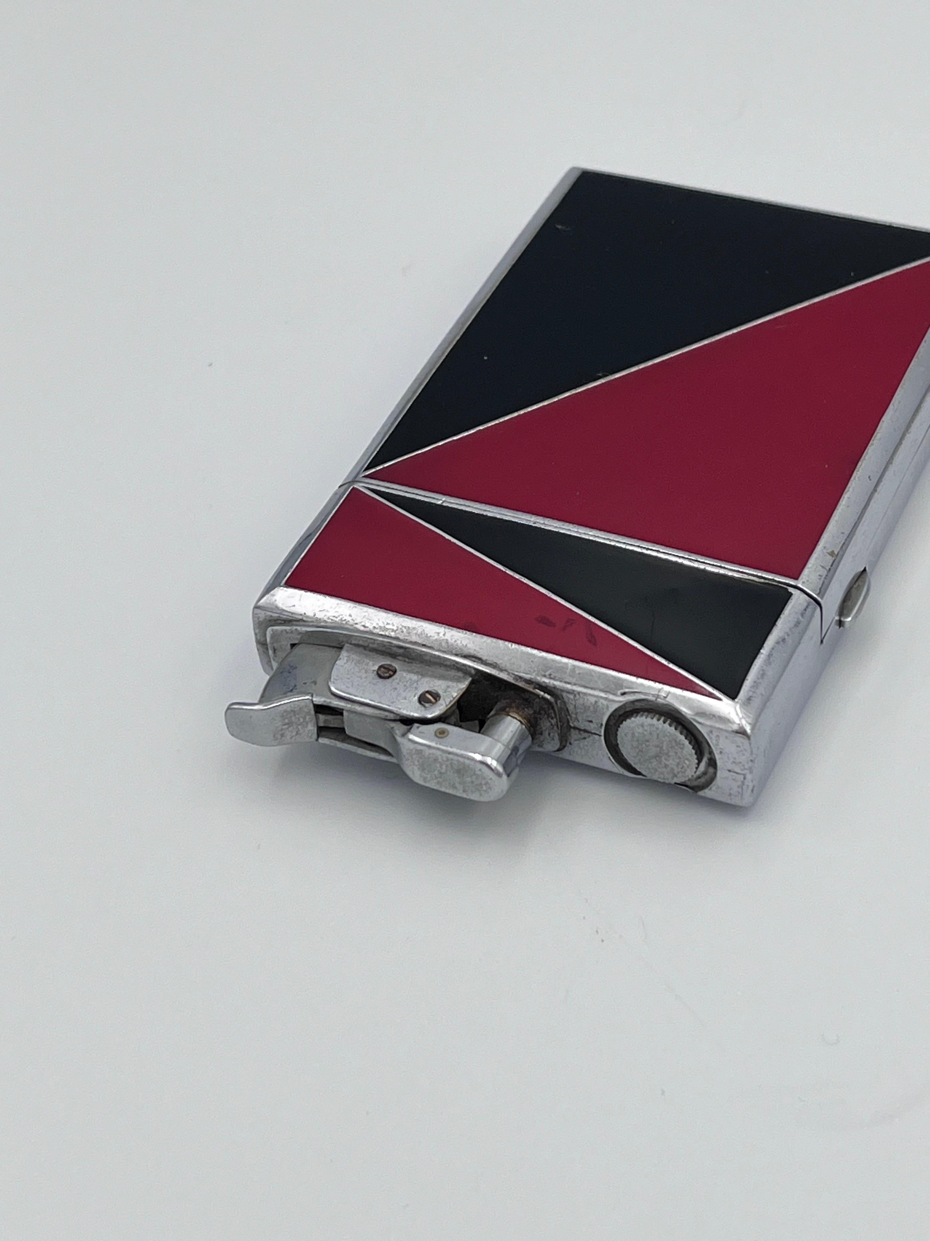 Favoloso accendino e portasigarette combinato in smalto rosso e nero degli anni '30 in vendita 8