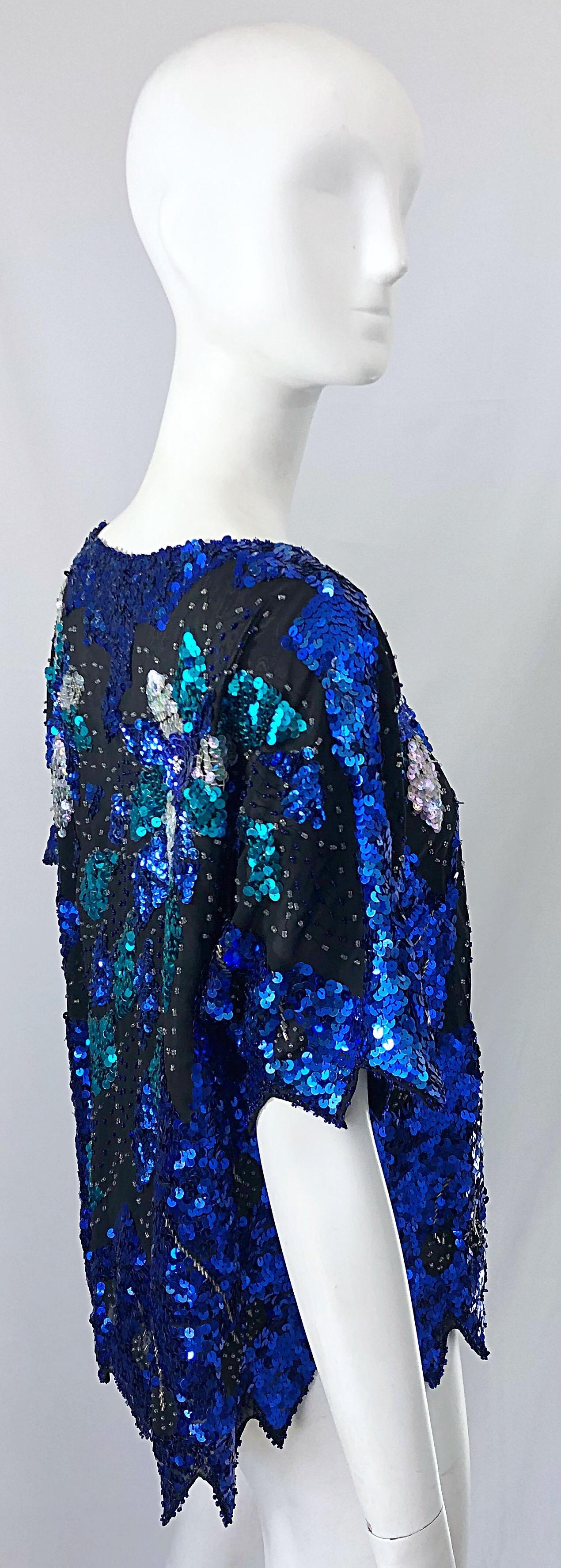 Fabulous 1980s Large Size Blue Turquoise Silver Sequin Silk Blouse Top 80s Shirt In Excellent Condition For Sale In San Diego, CA