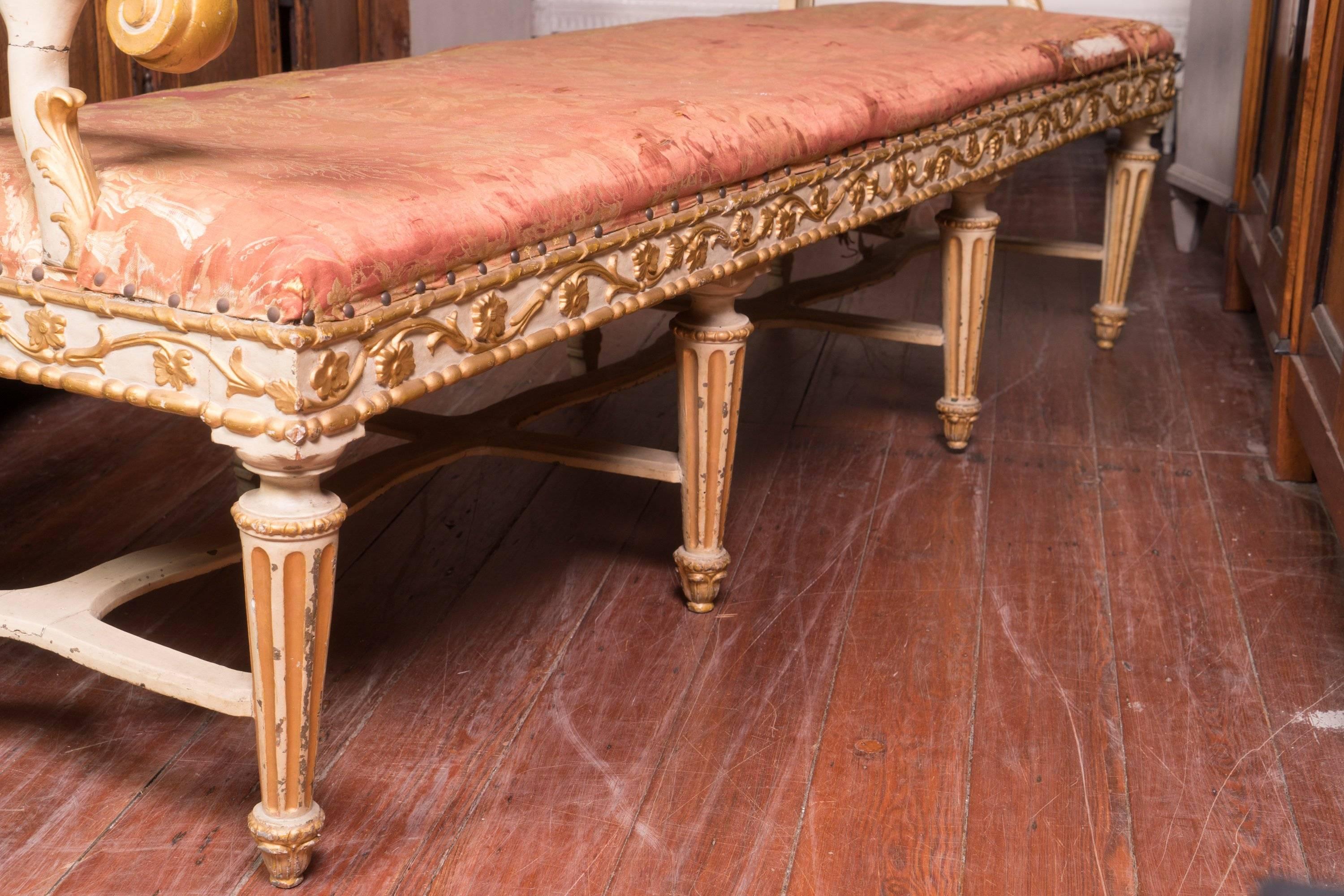 Fabulous 19th Century Italian Carved and Painted Venetian Bench In Good Condition In New Orleans, LA